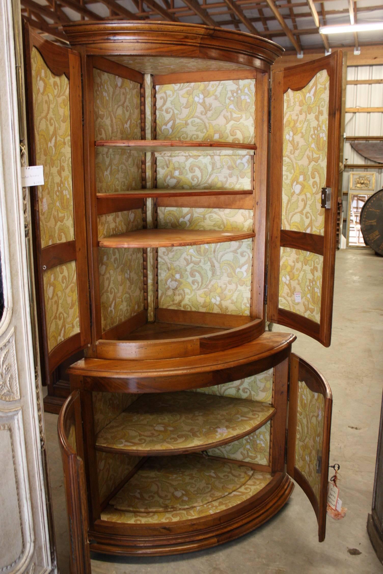 French Louis XV Walnut Carved Corner Cabinet from Provence 1