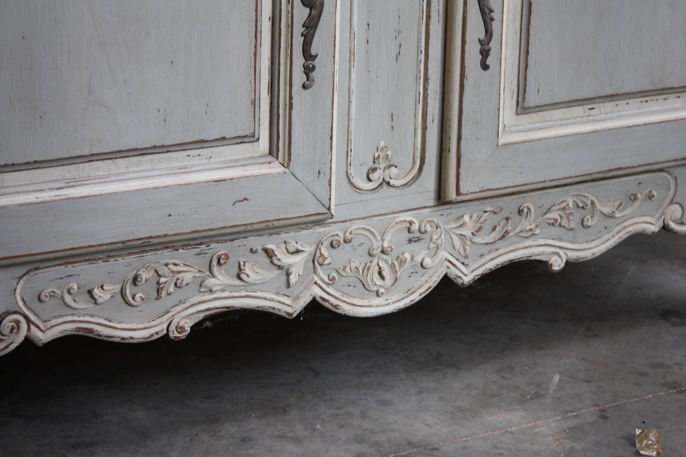 19th Century French Louis XV Buffet Vaisselier or Hutch / Cupboard 3