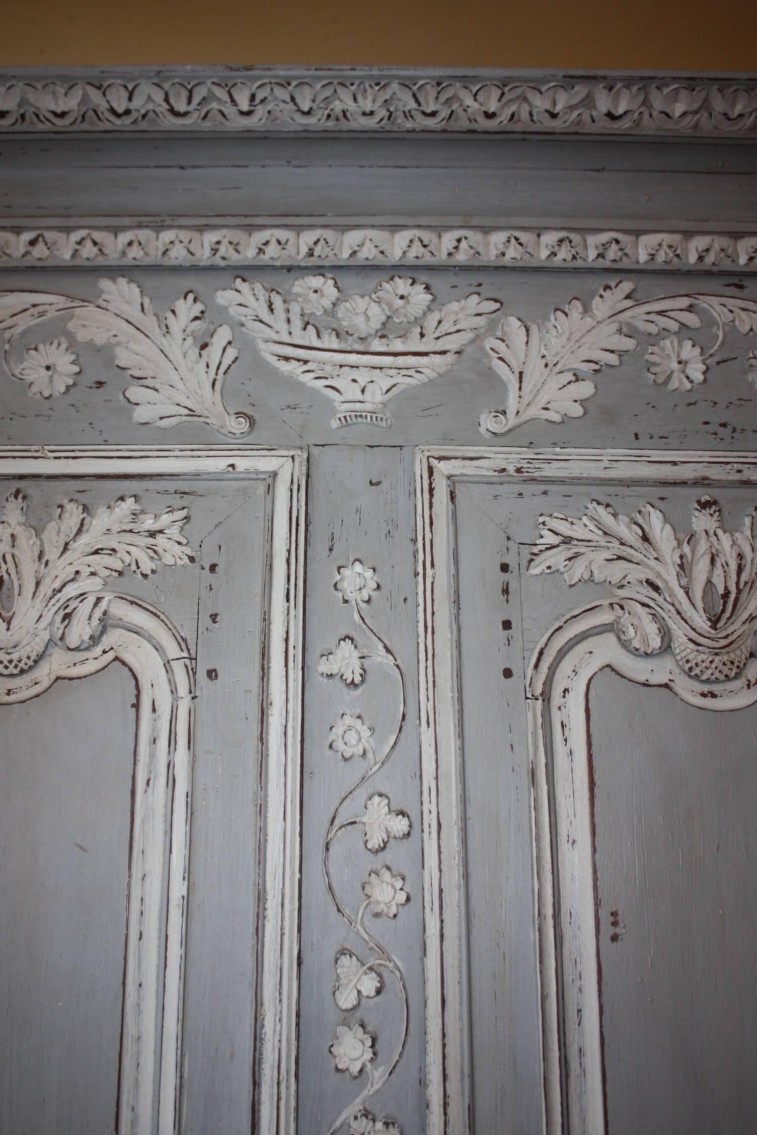 Painted Louis XV Armoire In Good Condition In Fairhope, AL