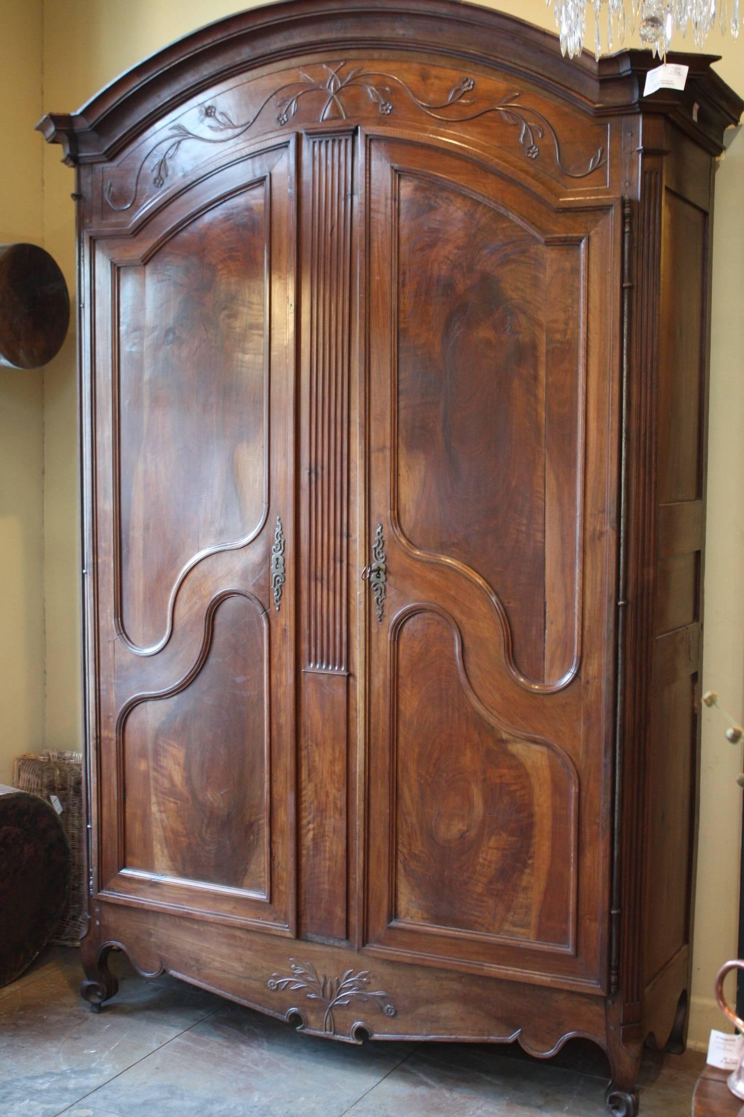 19th Century French Louis XV Carved Walnut Armoire 7