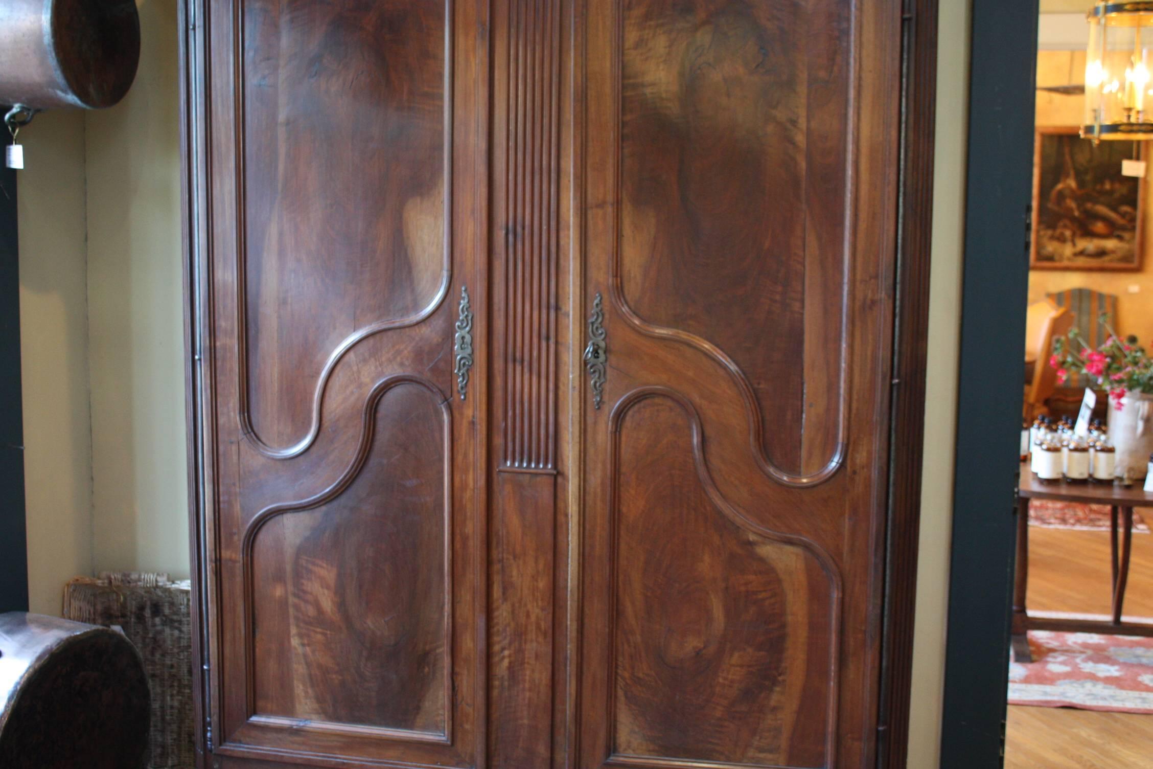 19th Century French Louis XV Carved Walnut Armoire 2