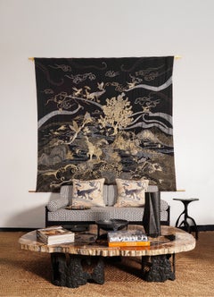Dreamscape Couvre-lit brodé noir et or en lin, Viya by Vikram Goyal