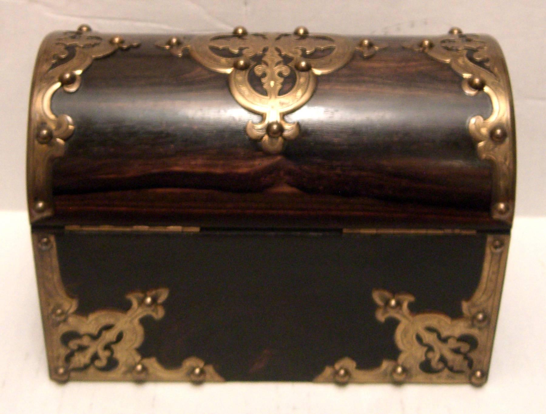 Great Britain (UK) Victorian Coromandel Wood Domed Letter Box
