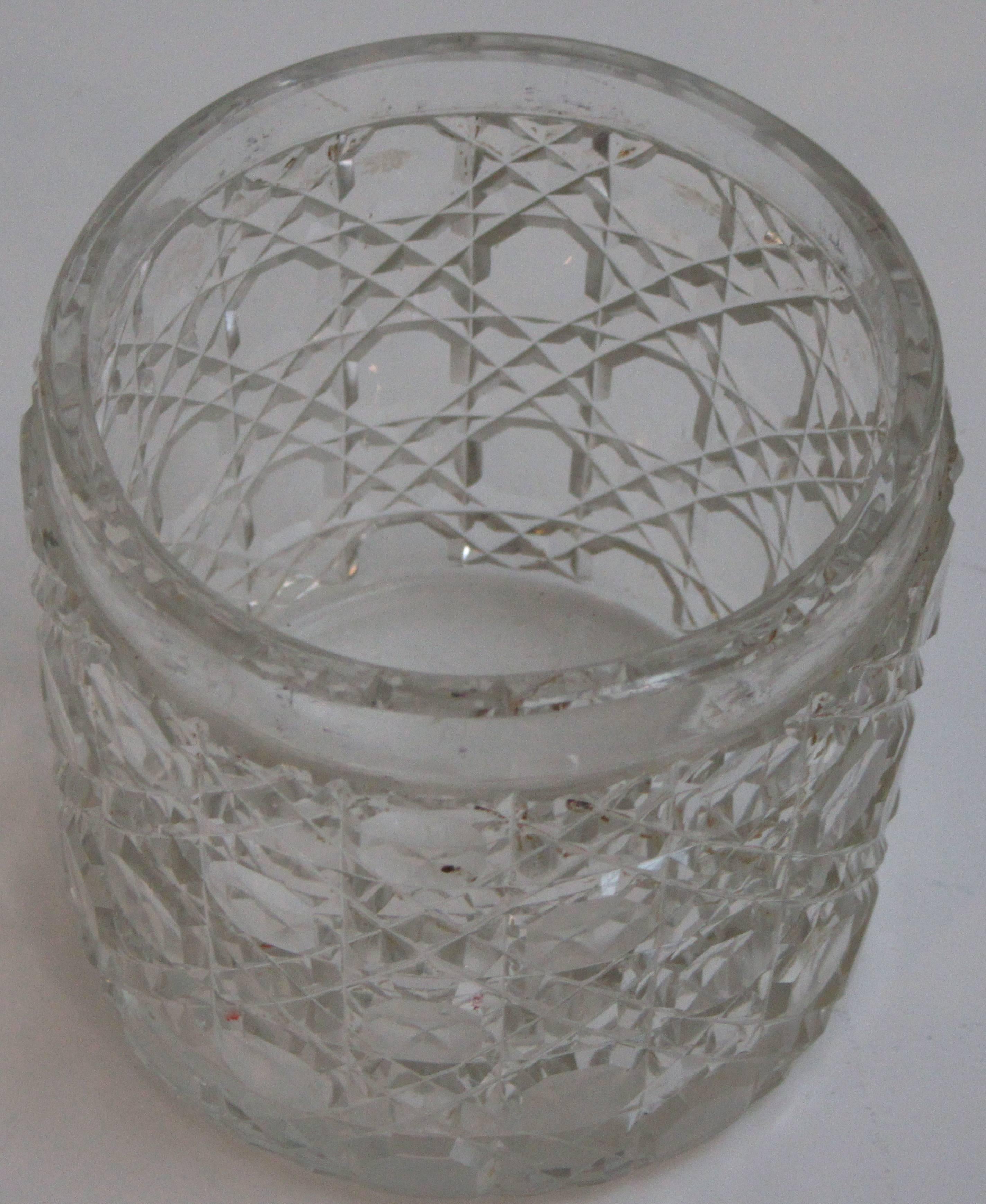 Early 20th Century Edwardian Sterling Lidded Glass Vanity Jar of Cherub Design