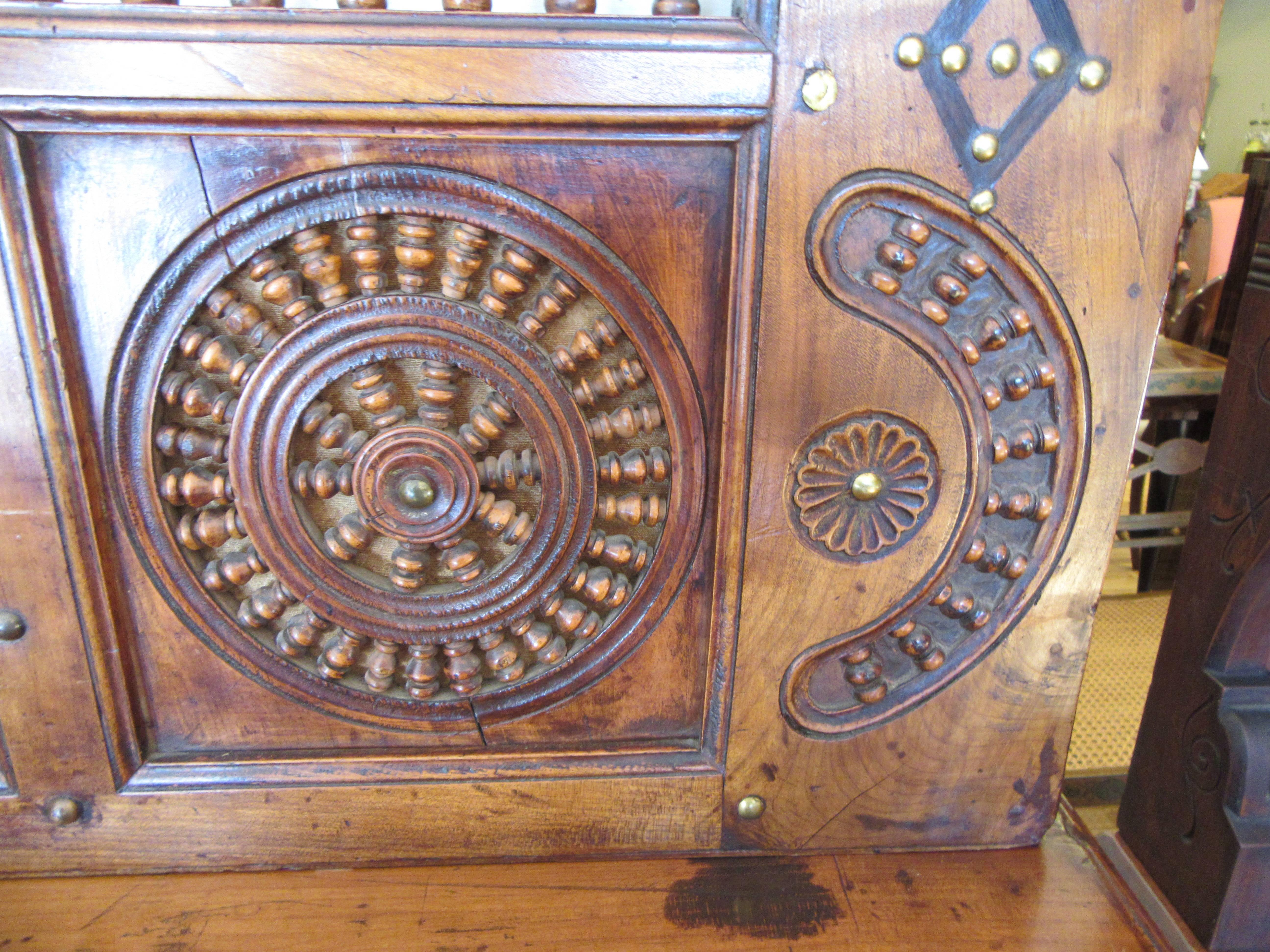 18th Century Chestnut Vaisselier from the Brittany Region of France In Good Condition In Mt Kisco, NY
