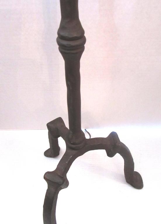 American Hand-Wrought Iron Tripod Table Lamp For Sale