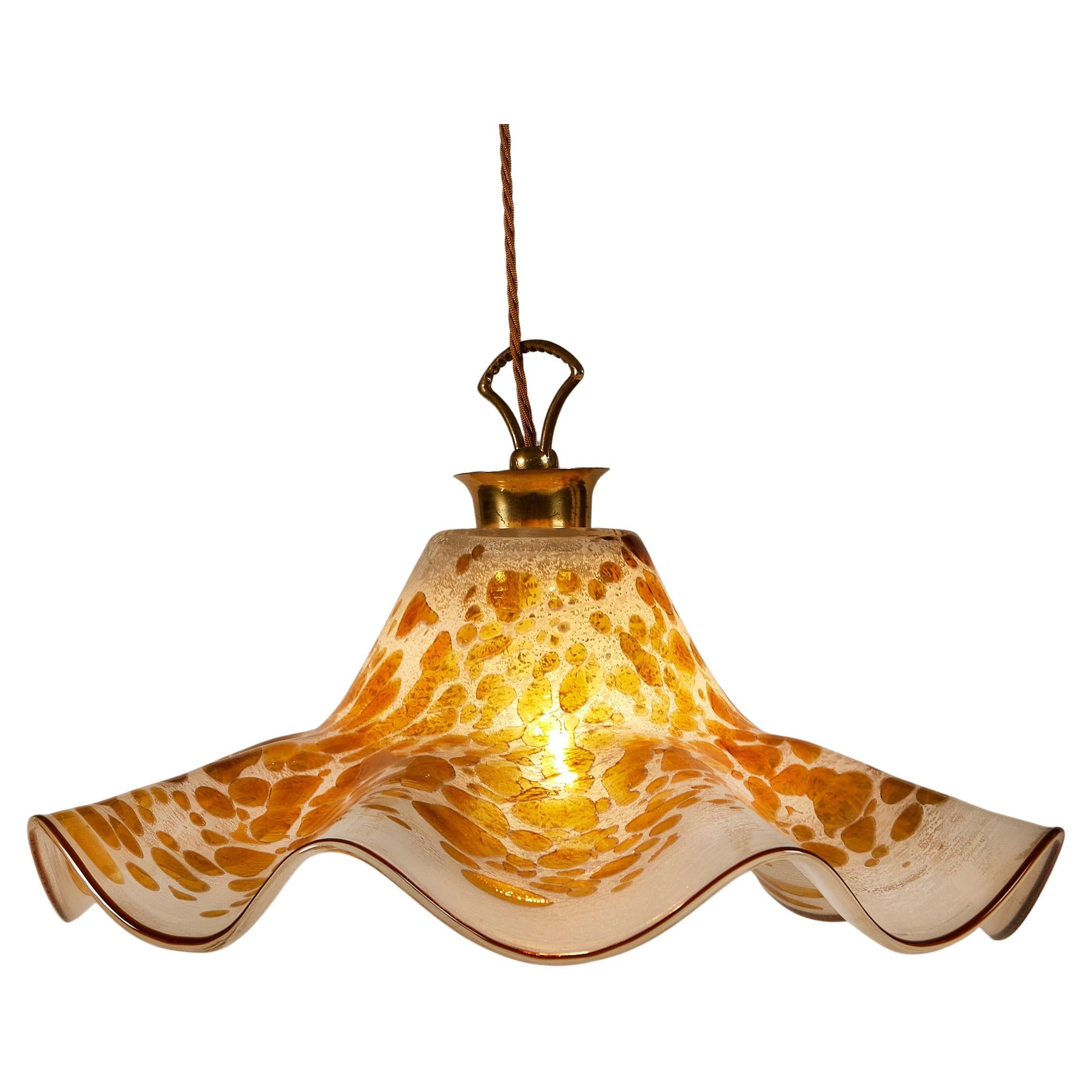 Italian 1960s Murano amber, brown and cream 'Fazzoletto' Hankerchief Pendant For Sale 3