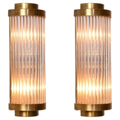 Paar italienische Messing und Glas Ravello Art Deco Style Wall Lights 2 Tier endet