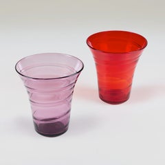 Vases « Ribbon Trail » de Whitefriars des années 1940, de couleur rouge rubis et améthyste, par Barnaby