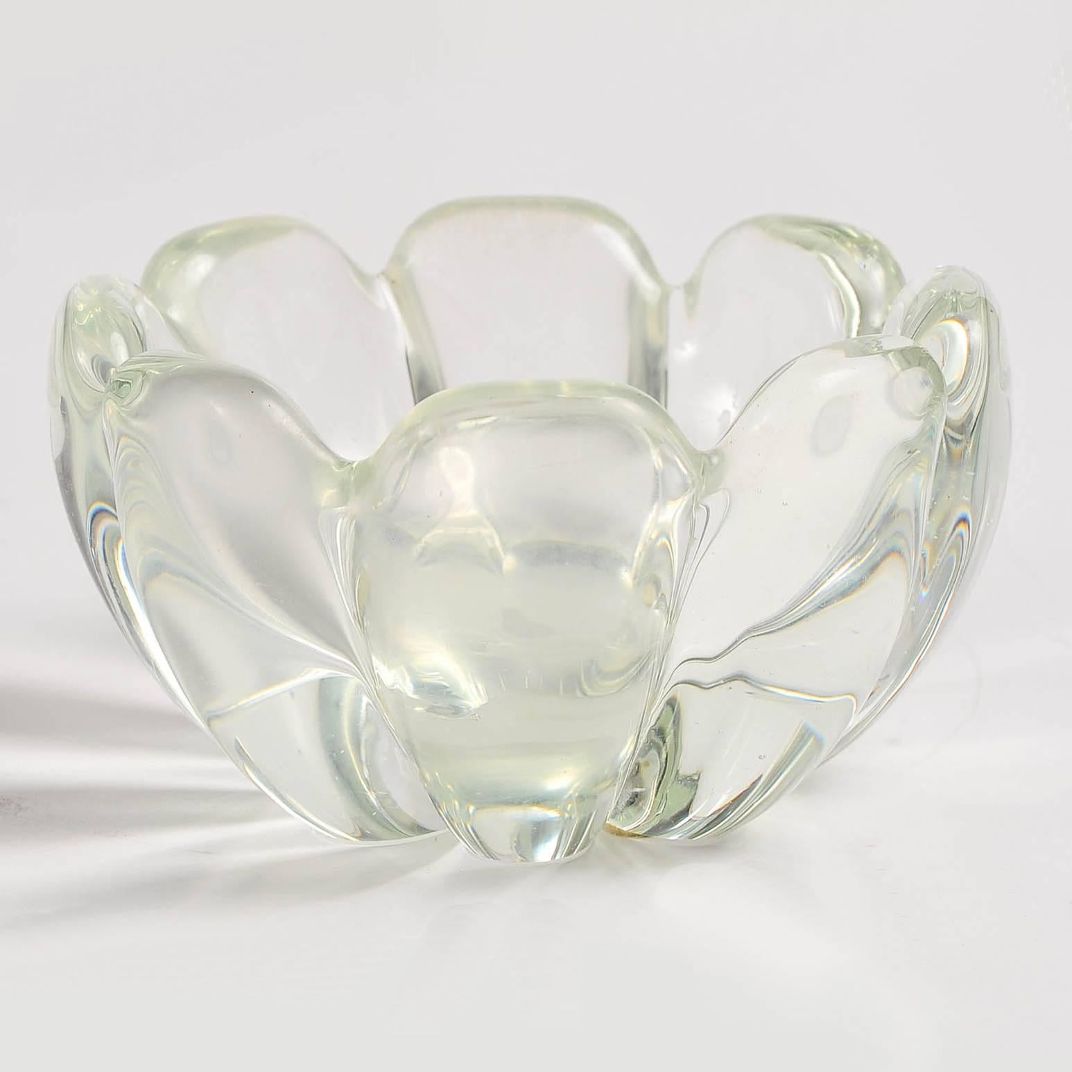 Sensual handblown glass bowl in the form of a flower, two available, sold individually (the price below is for one bowl).