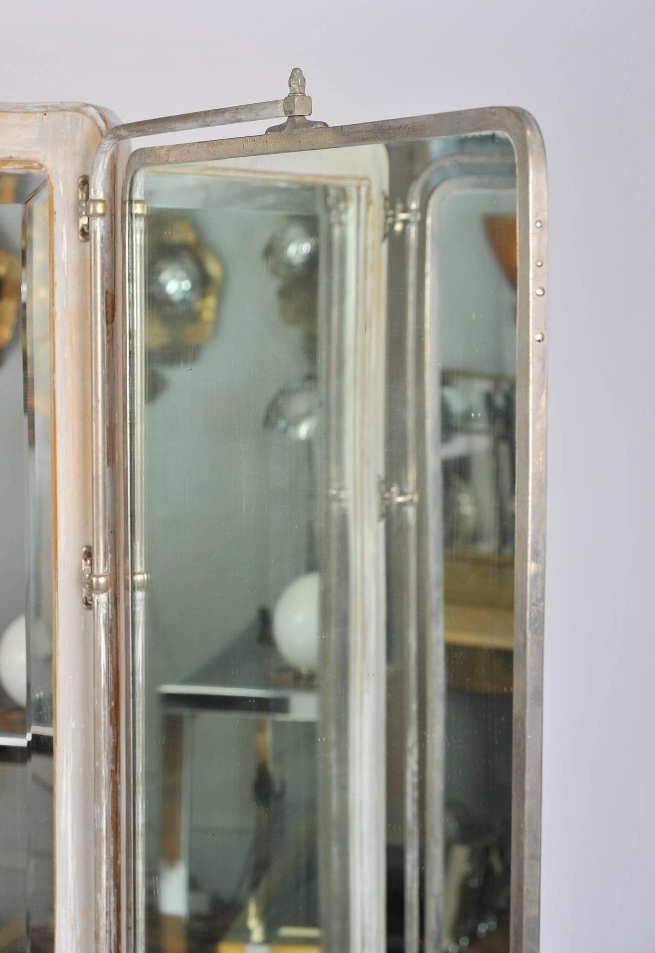 Italian French, 1930s Free-Standing Triple Mirror