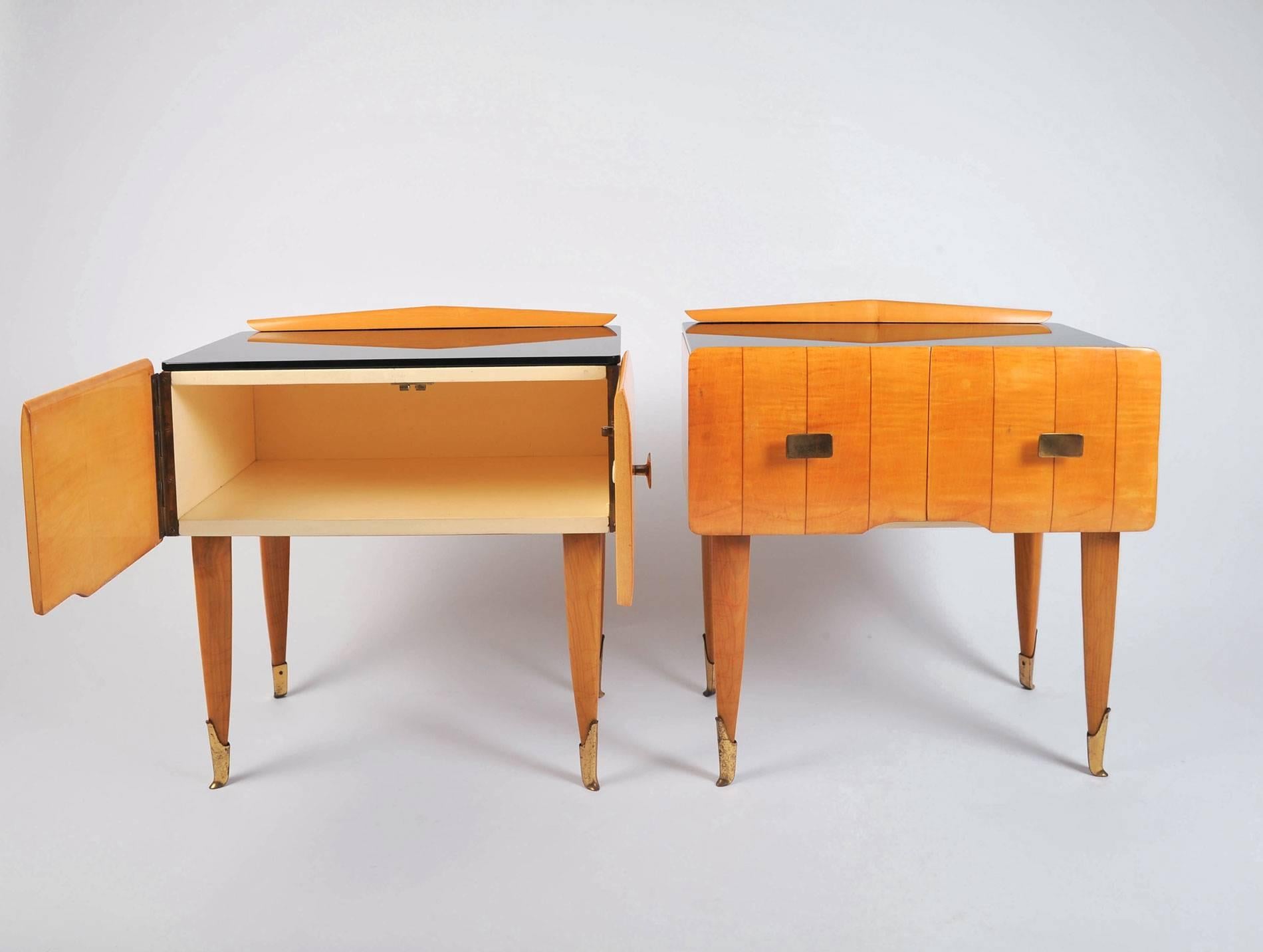 1940s Bedside Tables or Nightstands Attributed to Osvaldo Borsani In Excellent Condition In London, GB