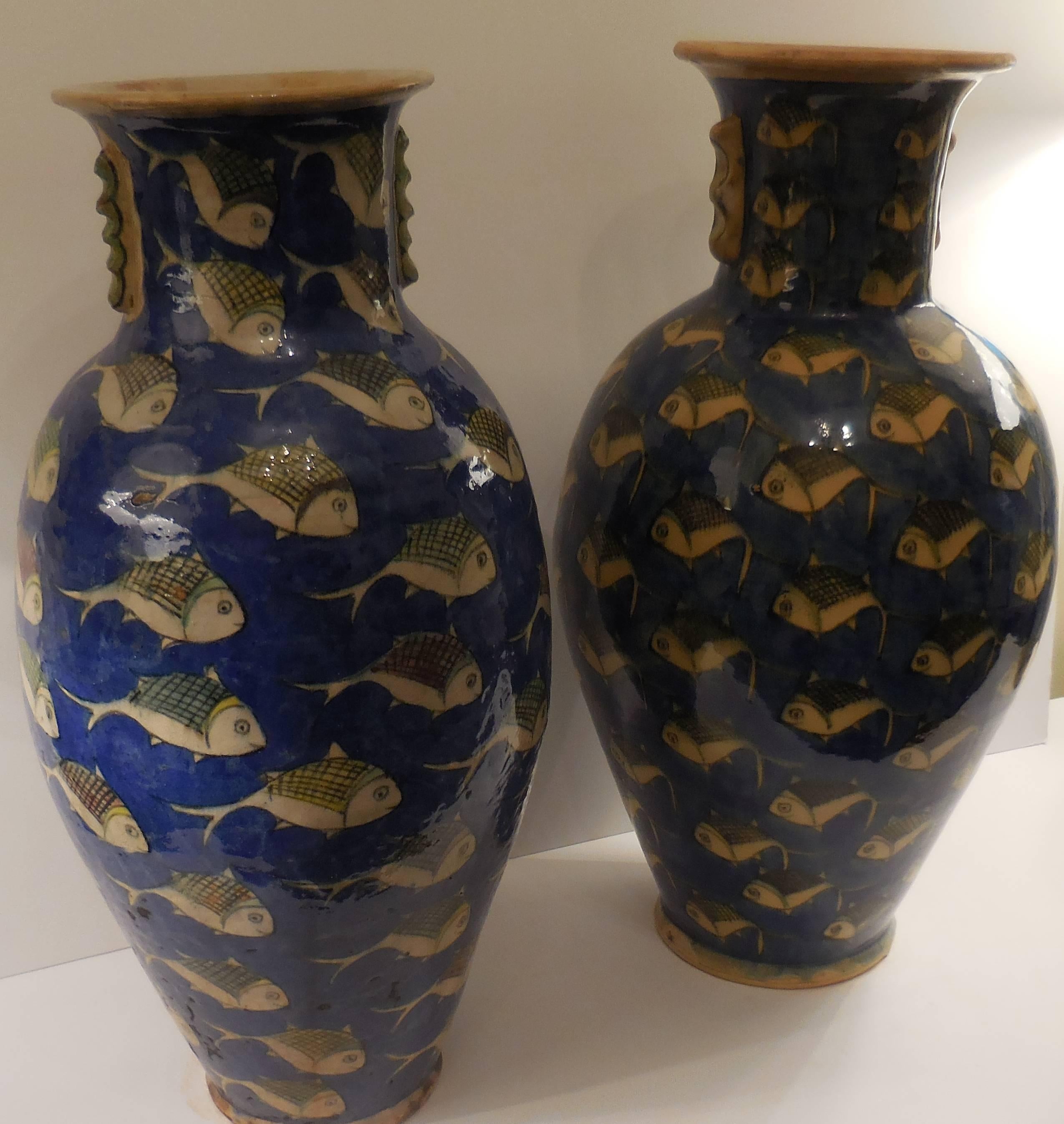 Fantastic one of a kind ceramic vases, hand-painted all around with fish motif.
On a blue backgrownd.

Size 
1. 22