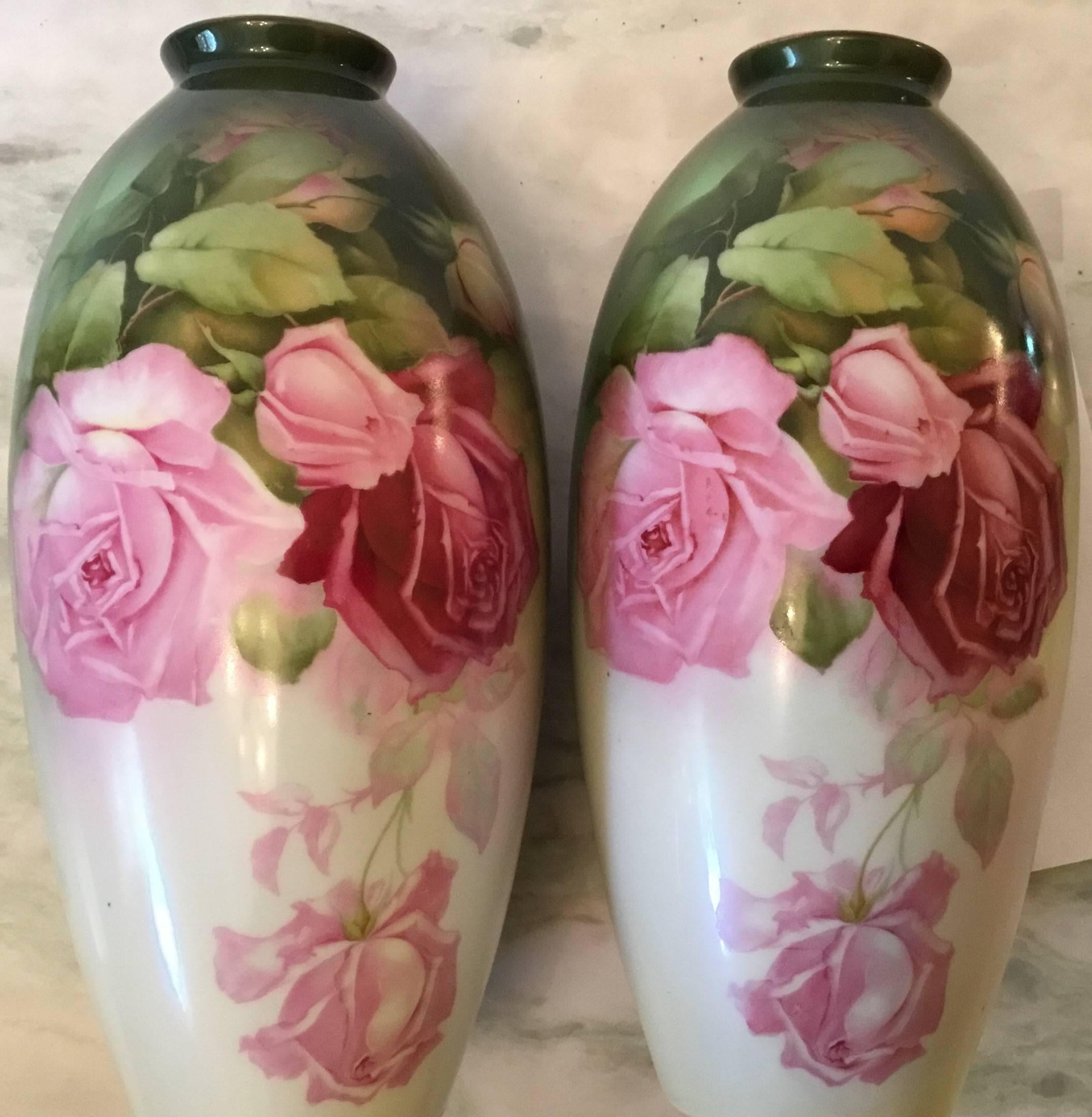 Pair of Fine Porcelain Vases 4
