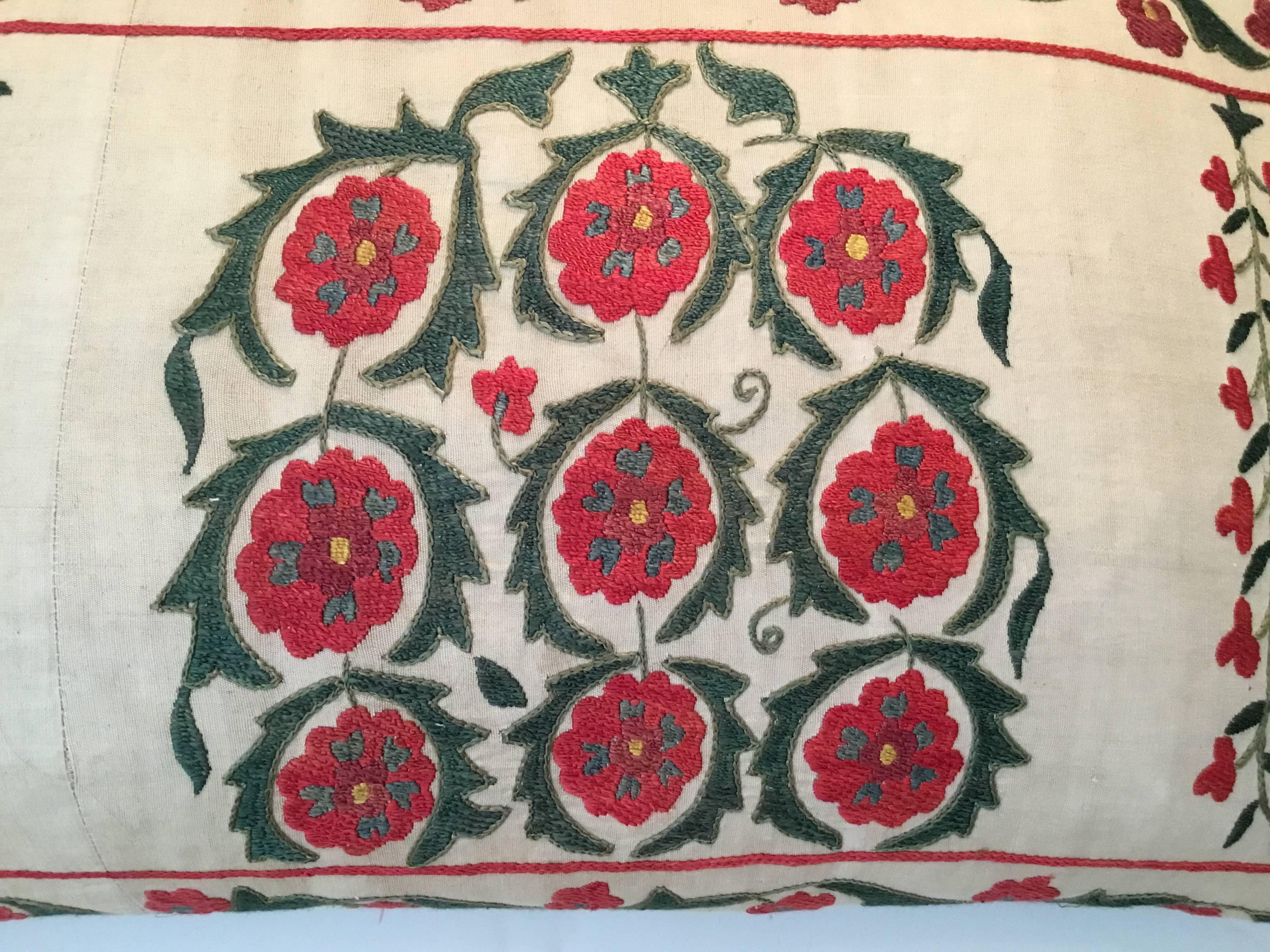 Azerbaijani Pair of Vintage Suzani Pillows
