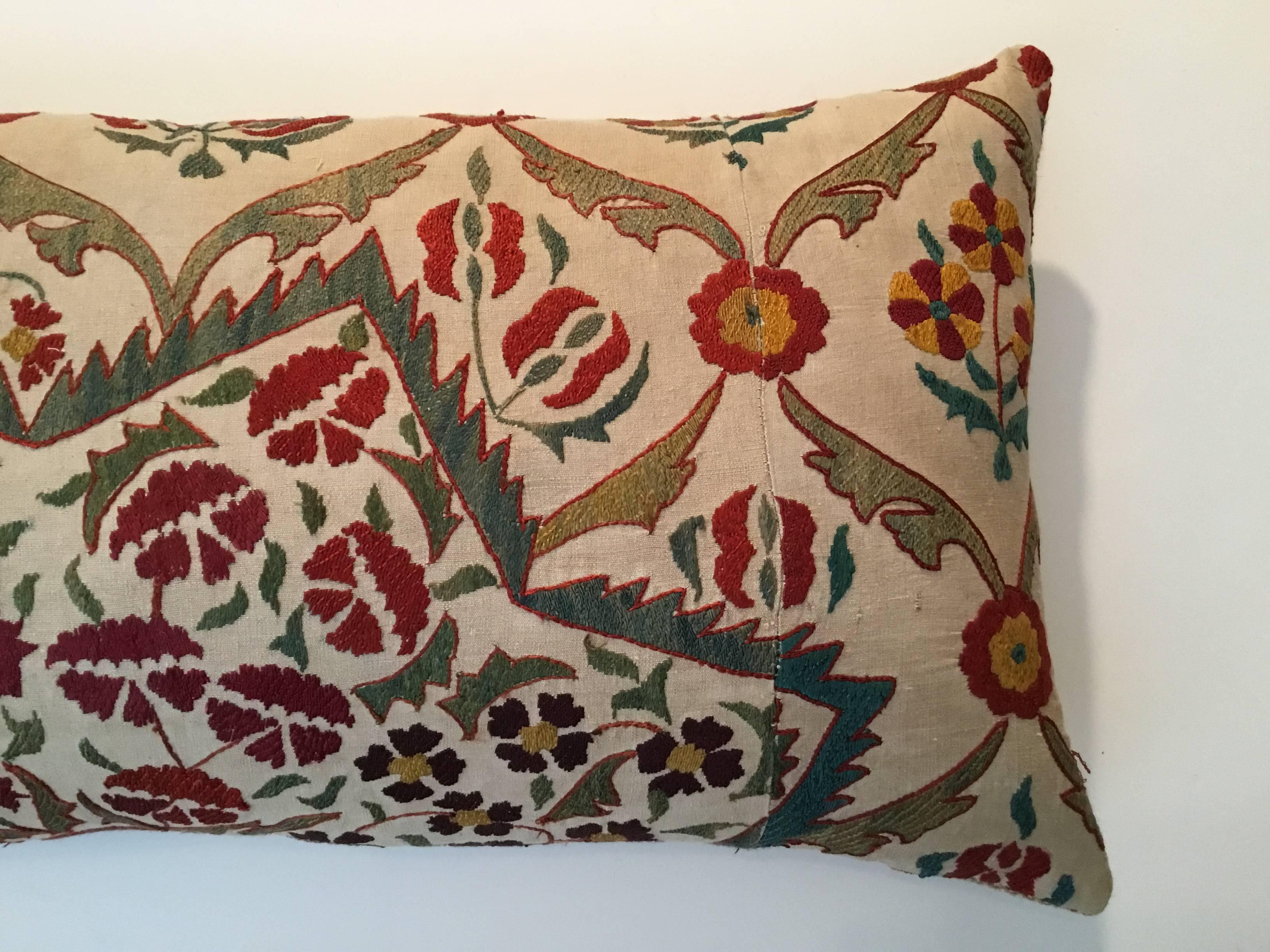 Beautiful pillow made of hand embroidery silk on cream cotton background, with colorful motifs of vine and flowers.
New insert, down and feather.
Fine linen backing.
 