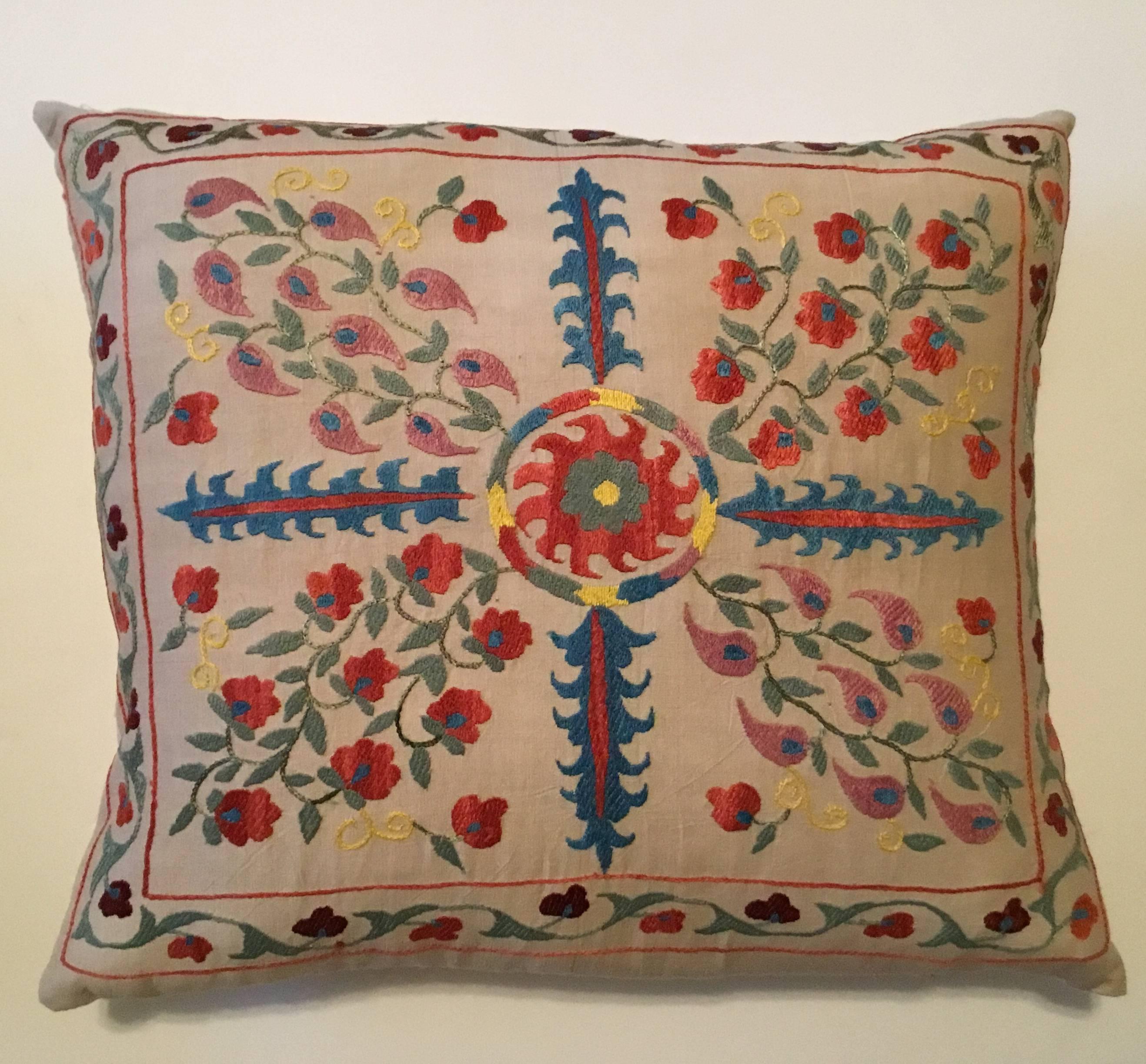 Beautiful soft colors Pillows made of hand embroidery silk on cream colors background, flower and vine motifs.
Cotton backing with zipper, down and feather inserts.
Sizes:
1. 19