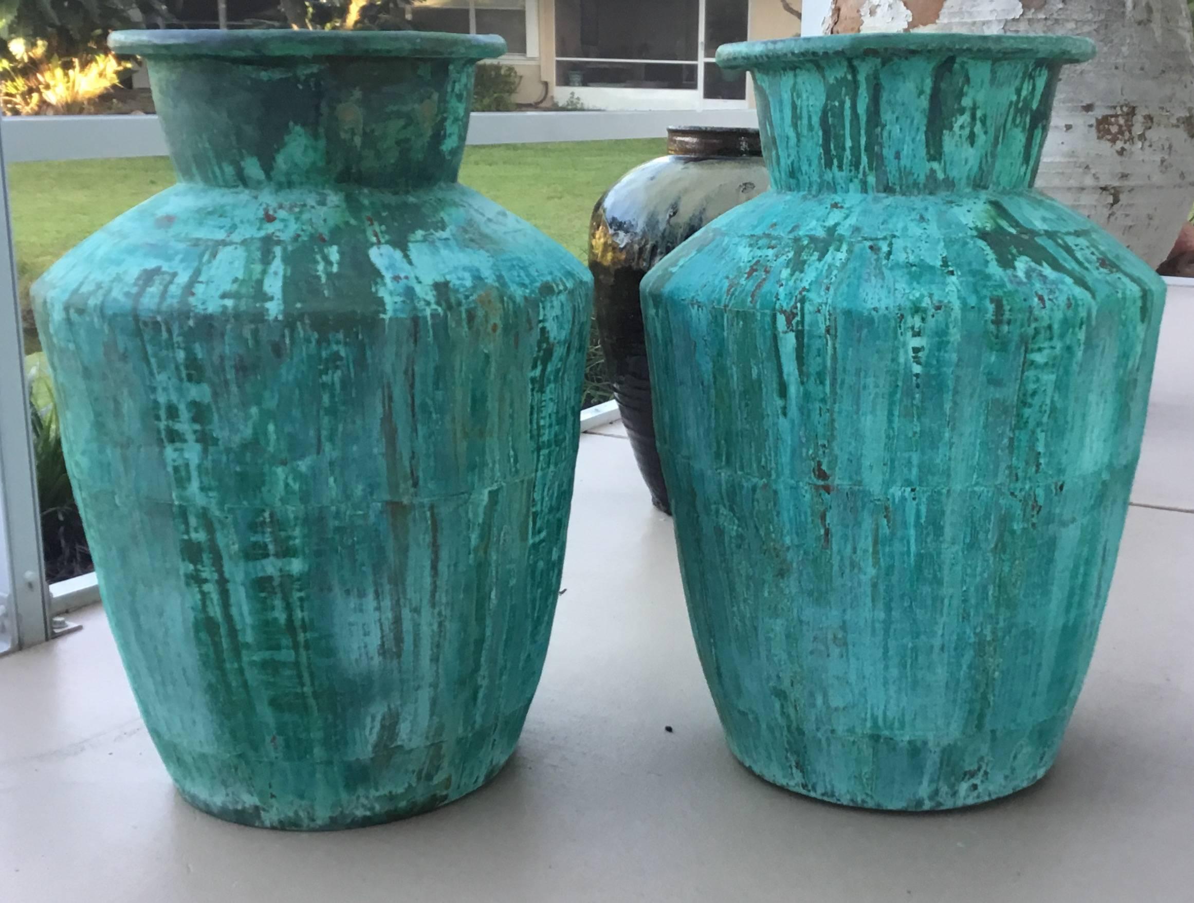 Pair of one of a kind large copper planter/vases, with beautiful oxidizes patina.
Great as a decorative planter indoor or outdoors.
Originally was used for moonshine container in North Carolina in the 1940s.
Size: 29