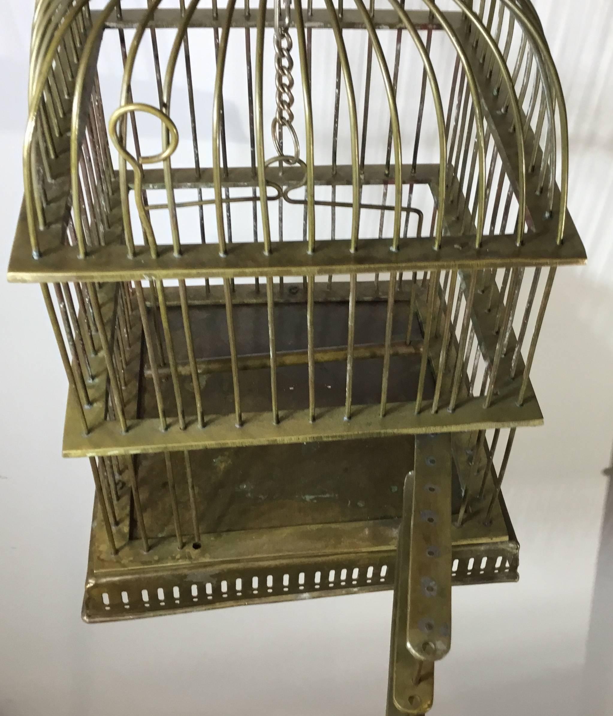 Antique Brass Birdcage In Excellent Condition In Delray Beach, FL
