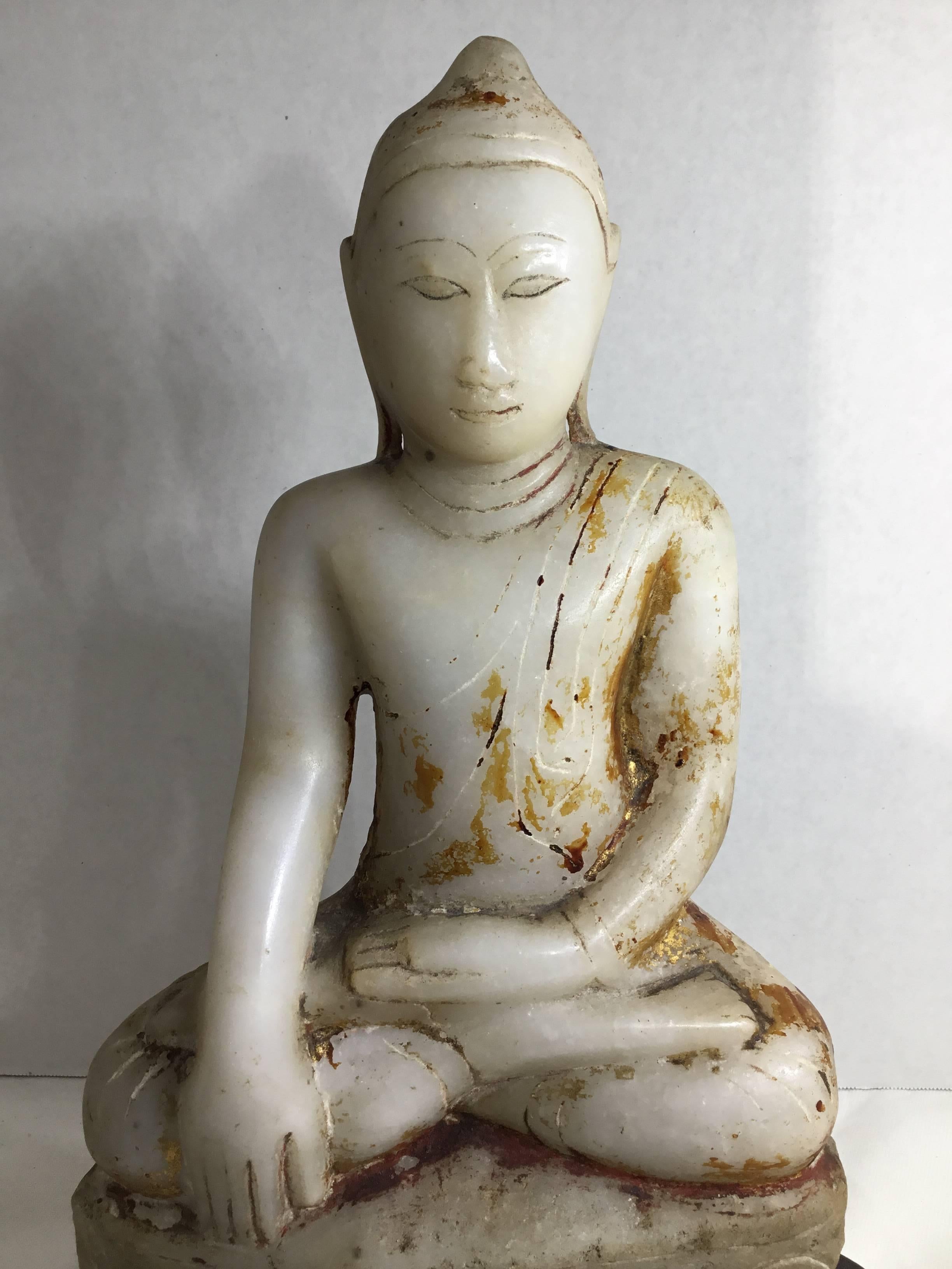 Fine Antique Hand-Carved Tibetan Sitting Buddha For Sale 1