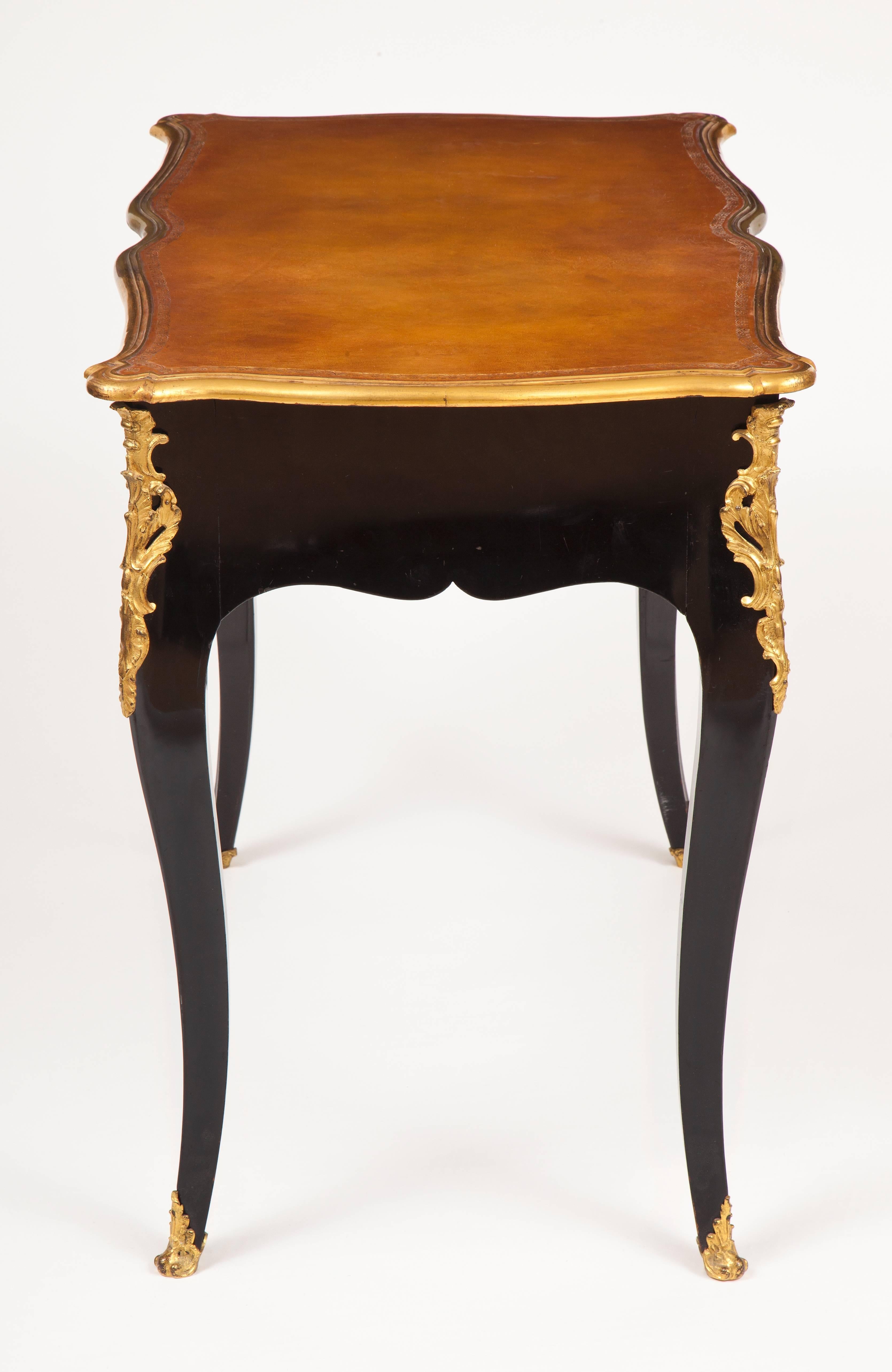 Fine French Louis XV Small Writing Table 3