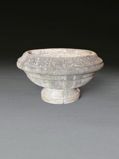 C18th Large Carved Marble Cistern