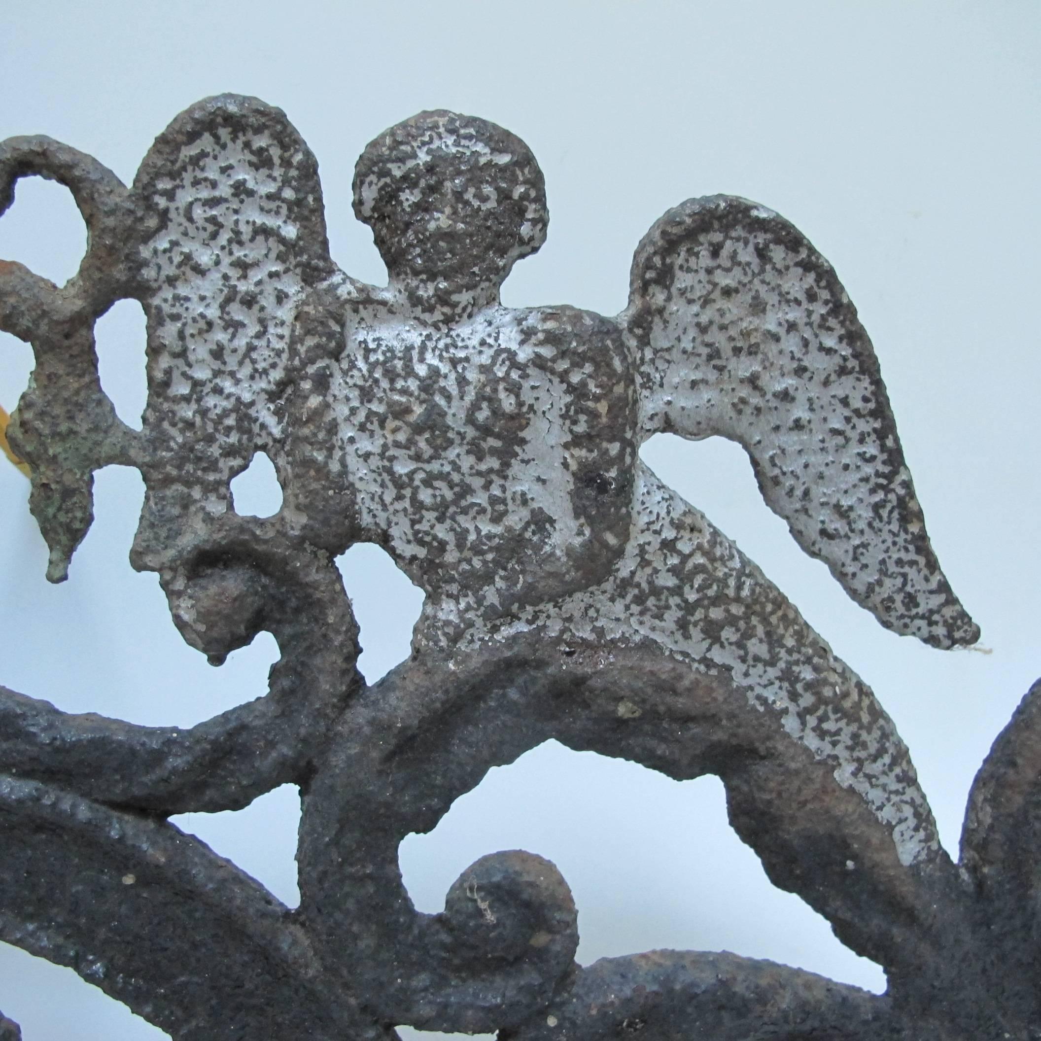 American Early Cast Iron Gate Top with Angels For Sale