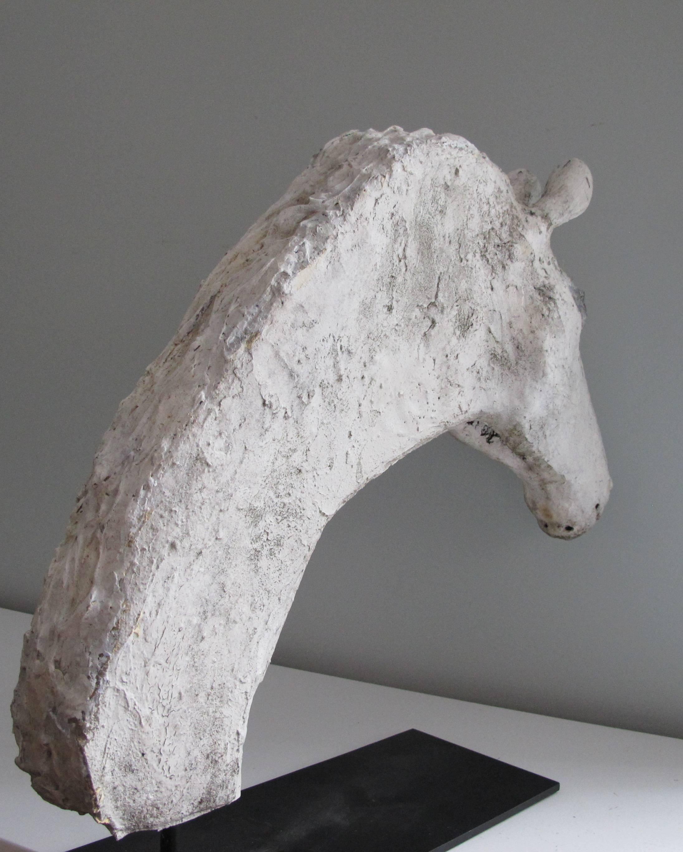 Horse Head by O.L.Samuels In Excellent Condition For Sale In New York, NY