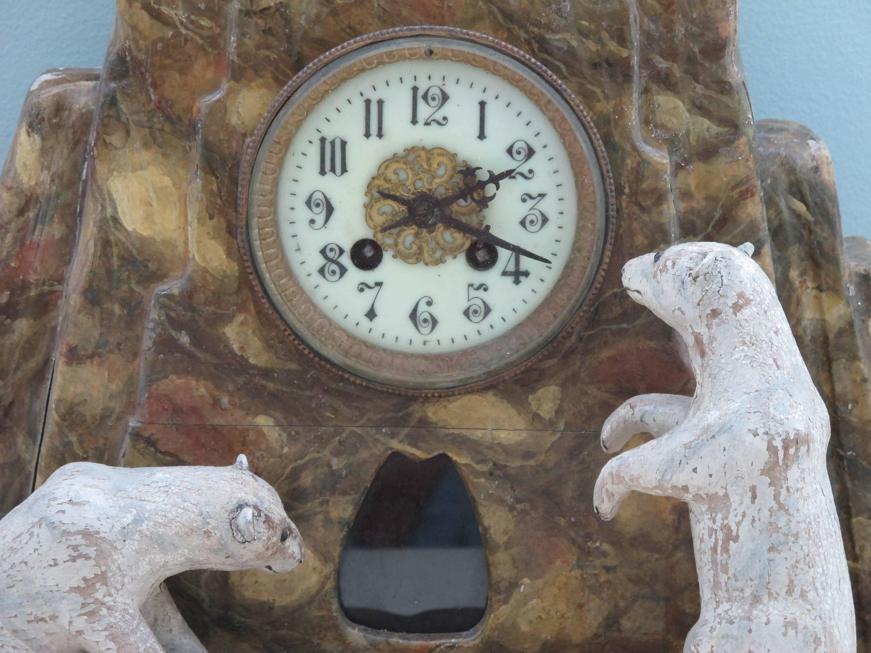 Wood Polar Bears on Mantle Clock with Pair of Penguins on Vases In Excellent Condition For Sale In New York, NY