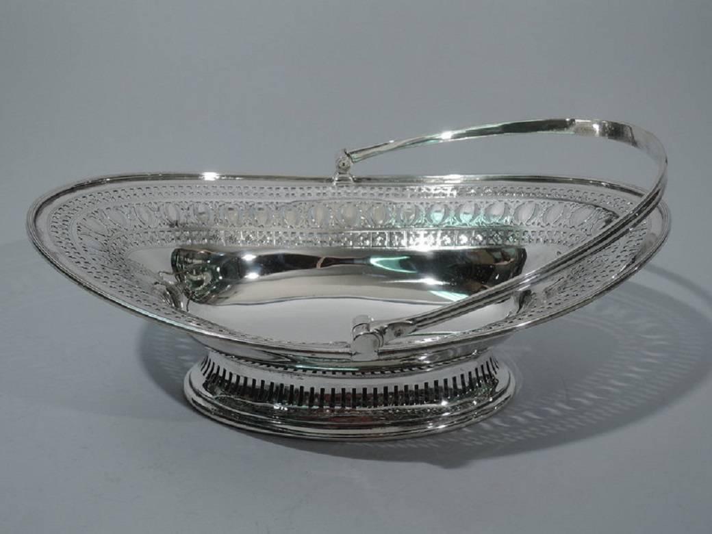 Early 20th Century Edwardian English Sterling Silver Basket by Walker & Hall 