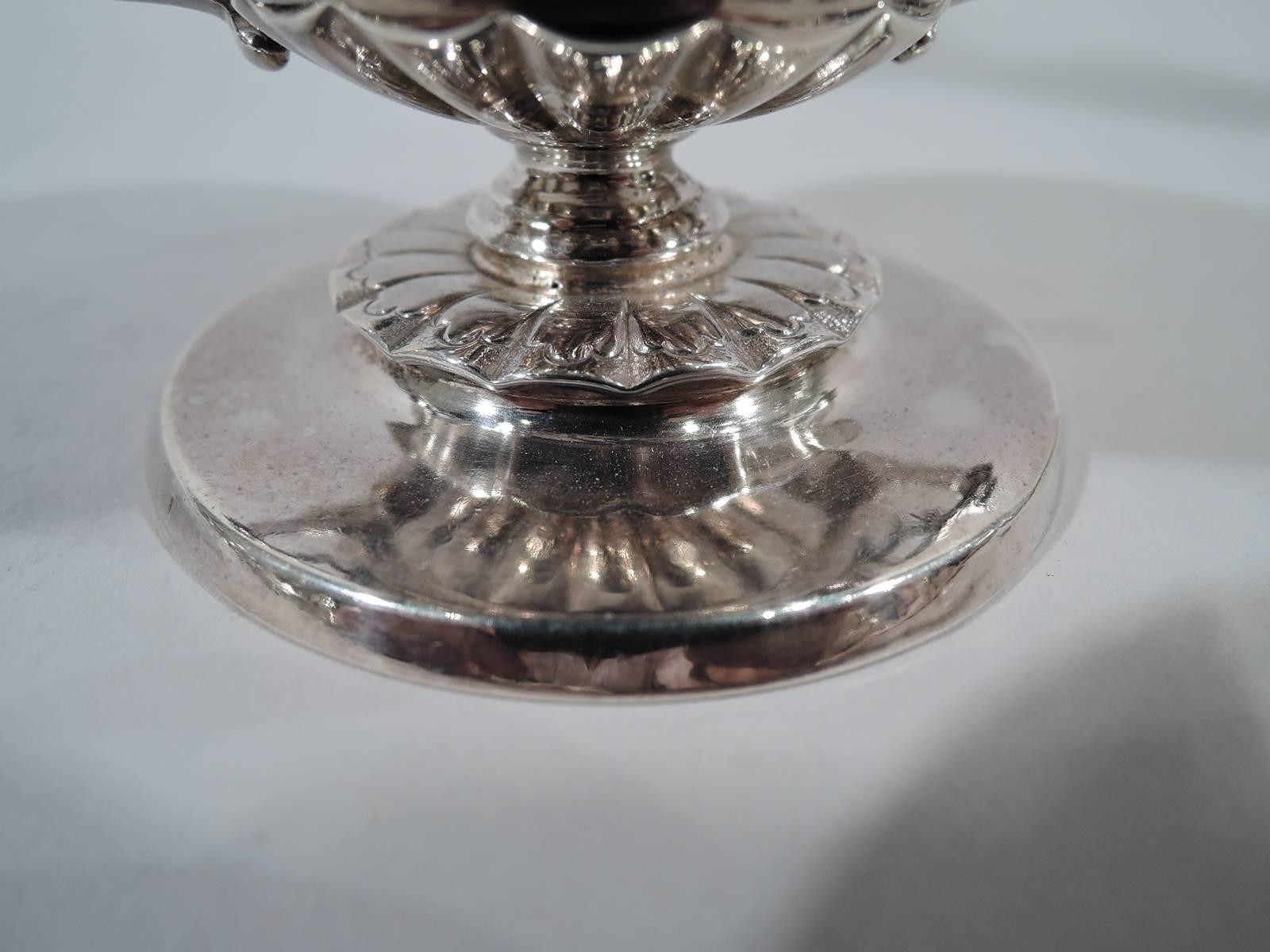 Mid-19th Century Pair of New York Classical Sterling Silver Open Salts