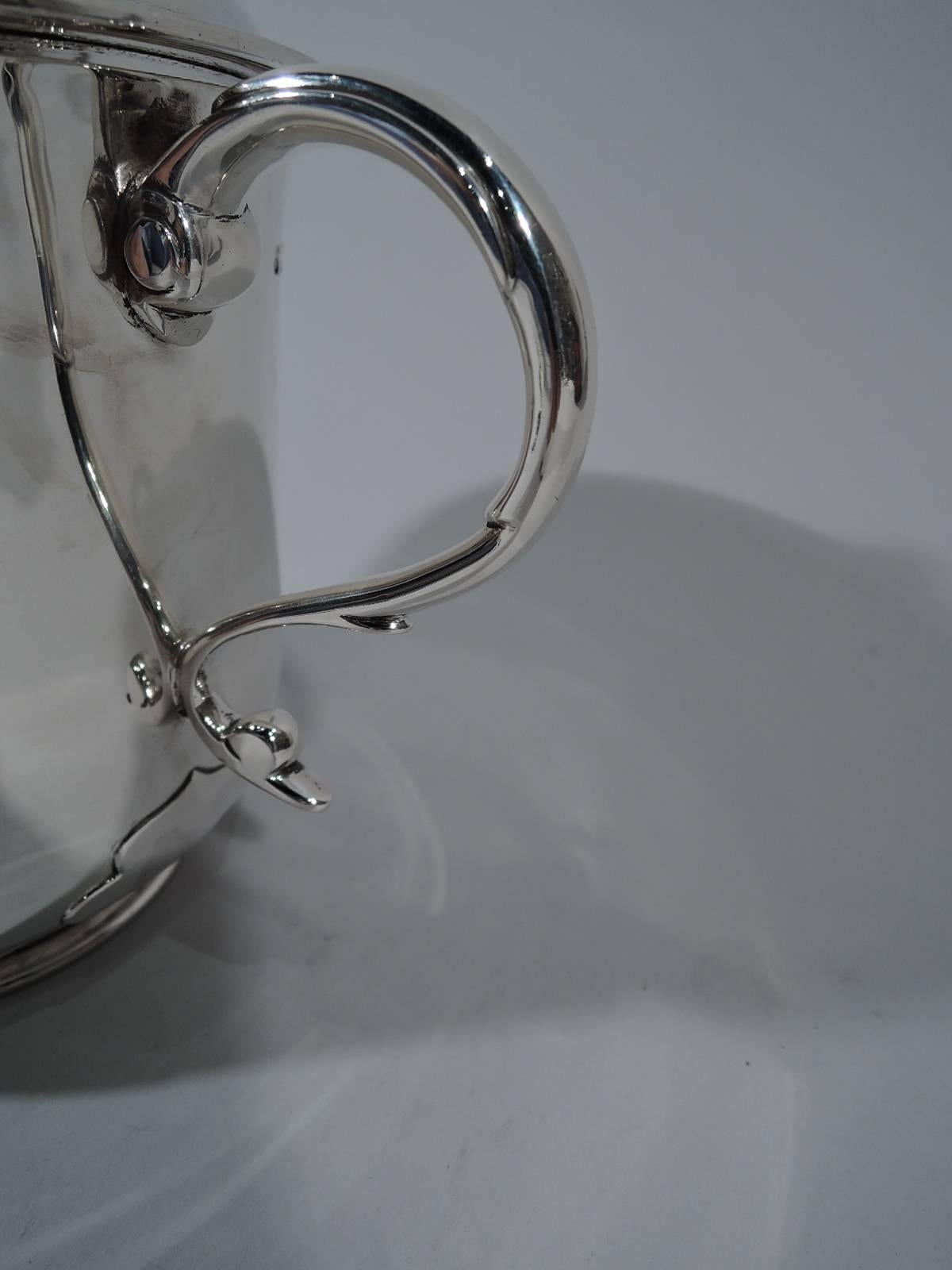 Antique English Sterling Silver Covered Trophy Cup In Excellent Condition In New York, NY