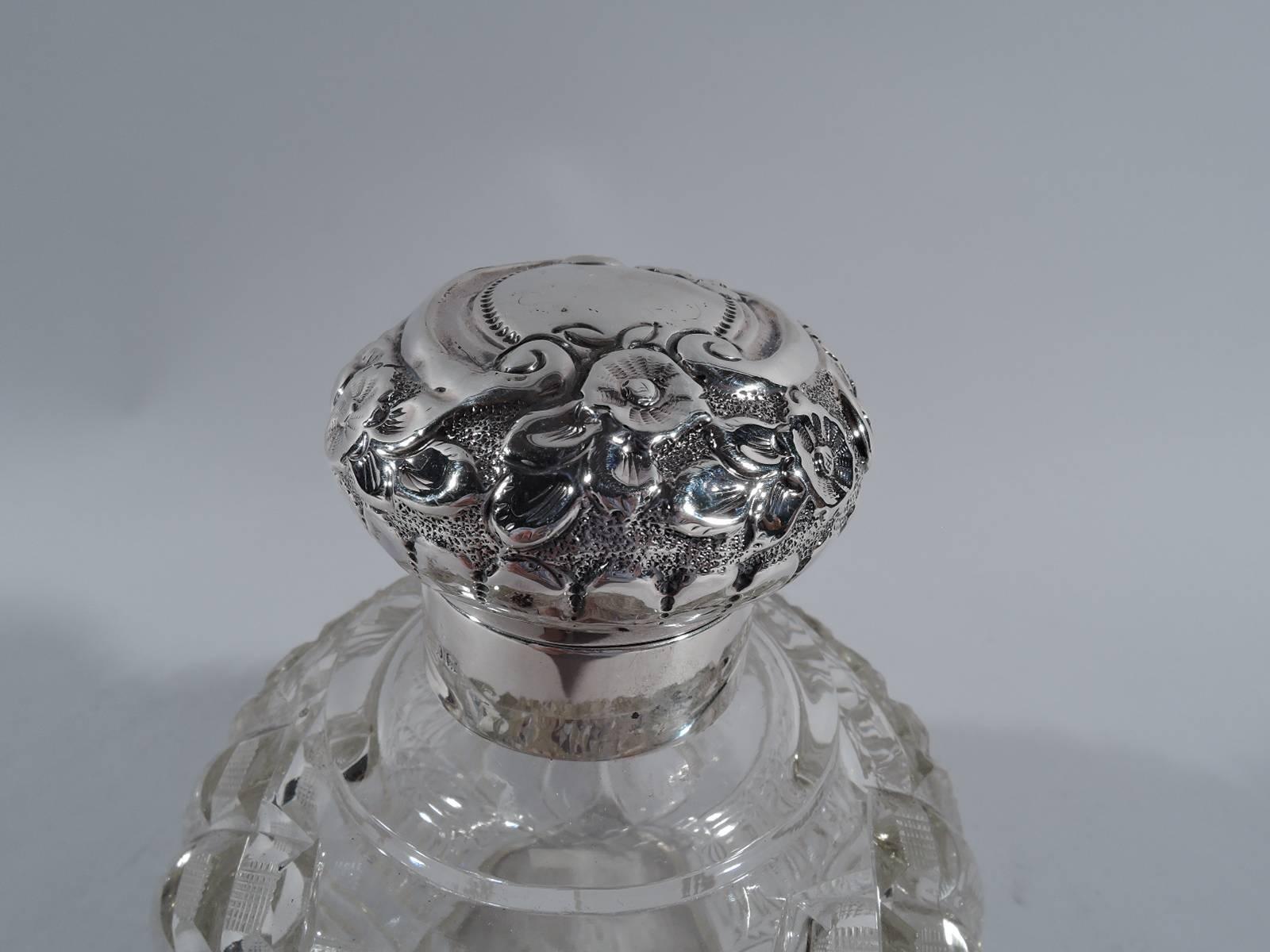 Antique English Edwardian Sterling Silver and Glass Perfume In Excellent Condition In New York, NY