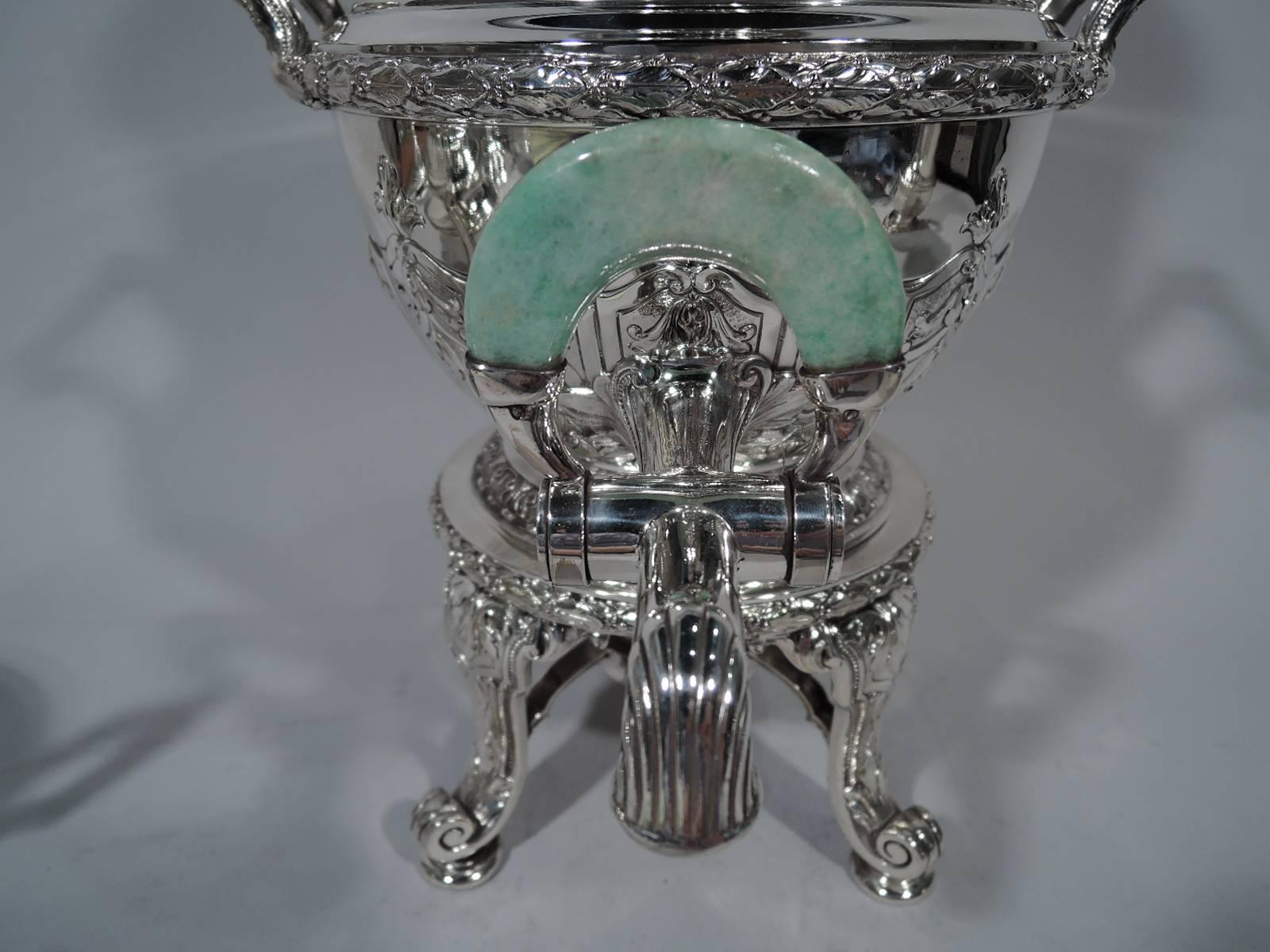 Antique Gorham Sterling Silver Tea Set with Jade-Mounted Urn In Excellent Condition In New York, NY