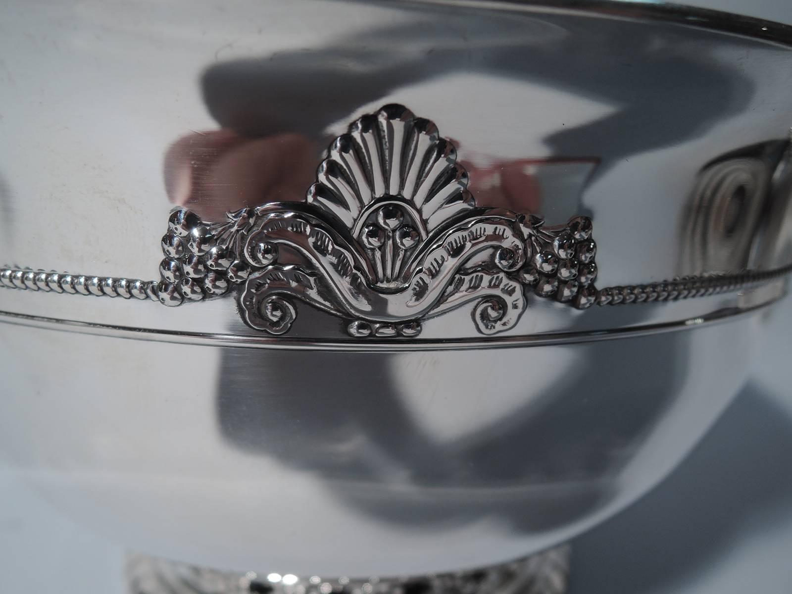 Very Interesting Sterling Silver Art Deco Bowl by Wallace in Nordic Pattern In Excellent Condition In New York, NY