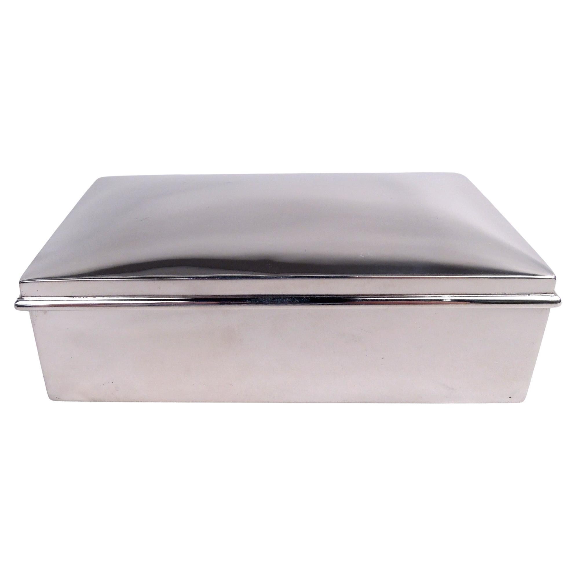 Boîte en argent sterling de The Modernity Americain