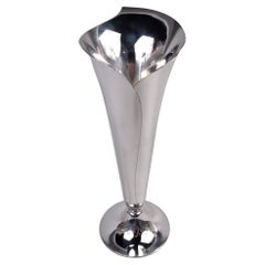 Classic Tiffany Midcentury Modern Abstract Calla Lily Vase