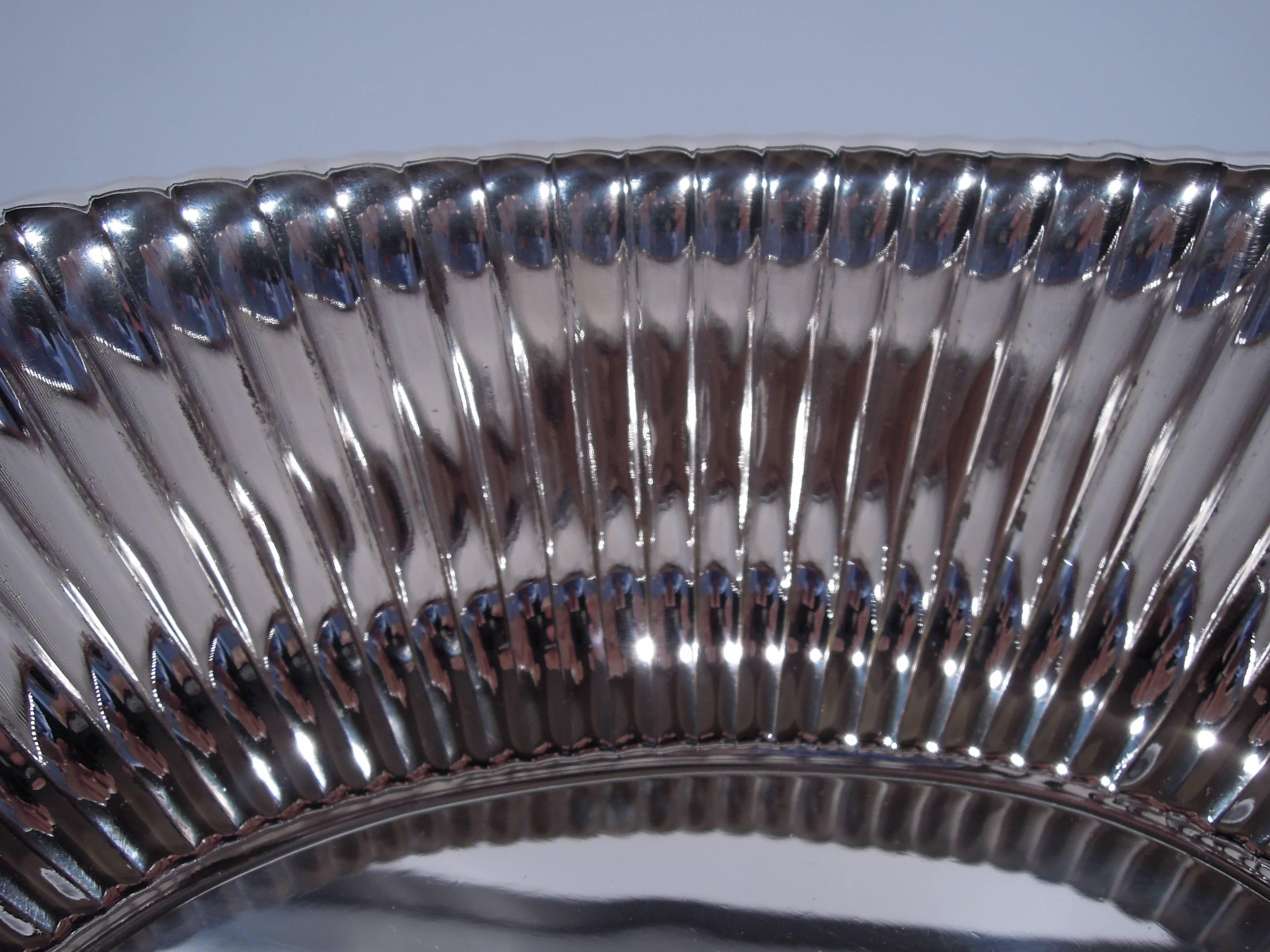 Mid-20th Century Reed & Barton American Midcentury Modern Sterling Silver Bowl