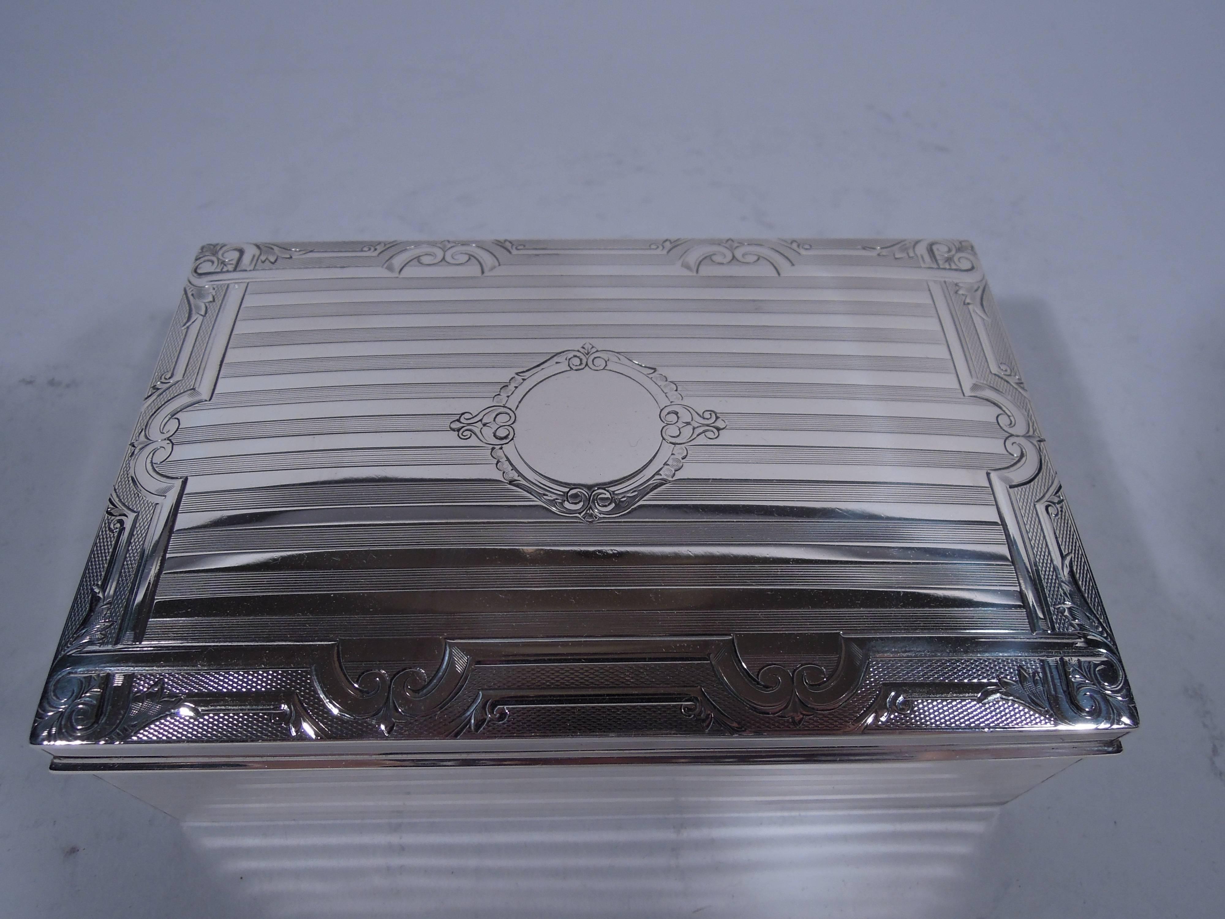 American Edwardian Sterling Silver Box In Excellent Condition In New York, NY