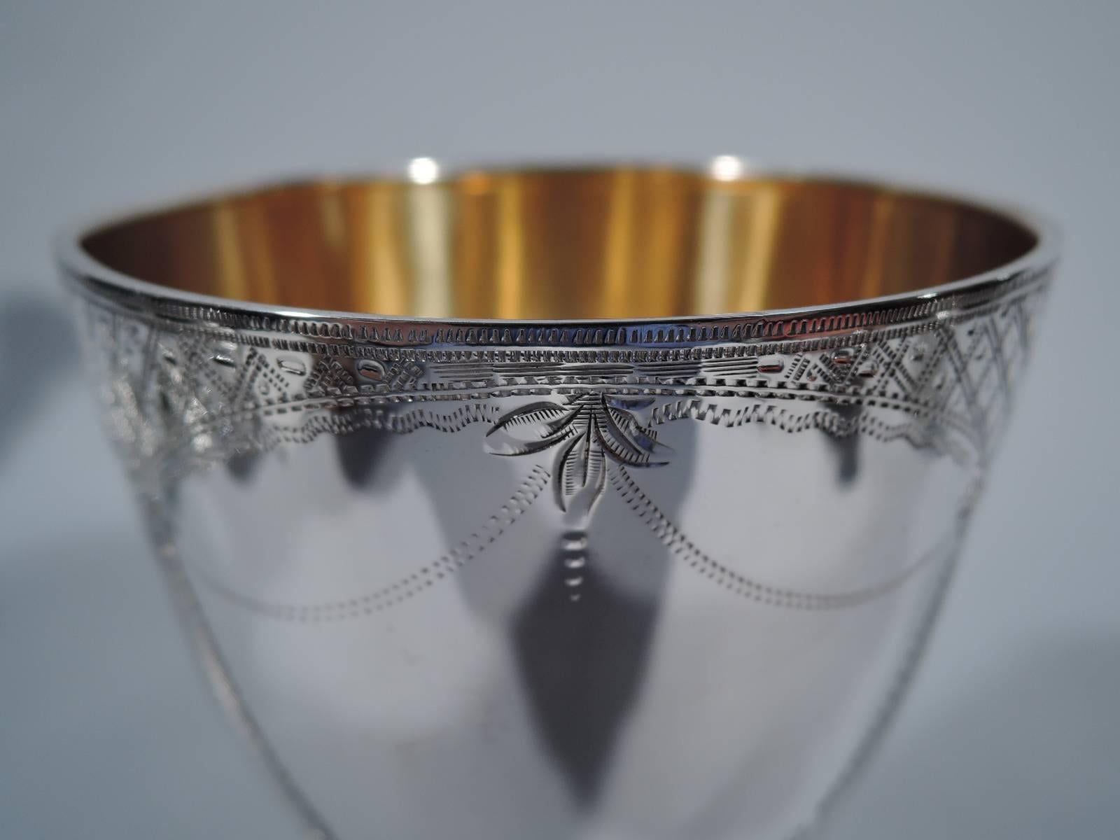 English Edwardian Sterling Silver Goblet with Garlands In Excellent Condition In New York, NY