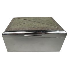 Deutsche moderne Schatulle aus Silber und Chagrinleder