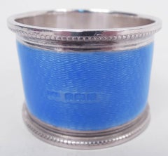 Englischer Serviettenring aus Emaille im Wedgwood-Jasperware-Stil, 1937