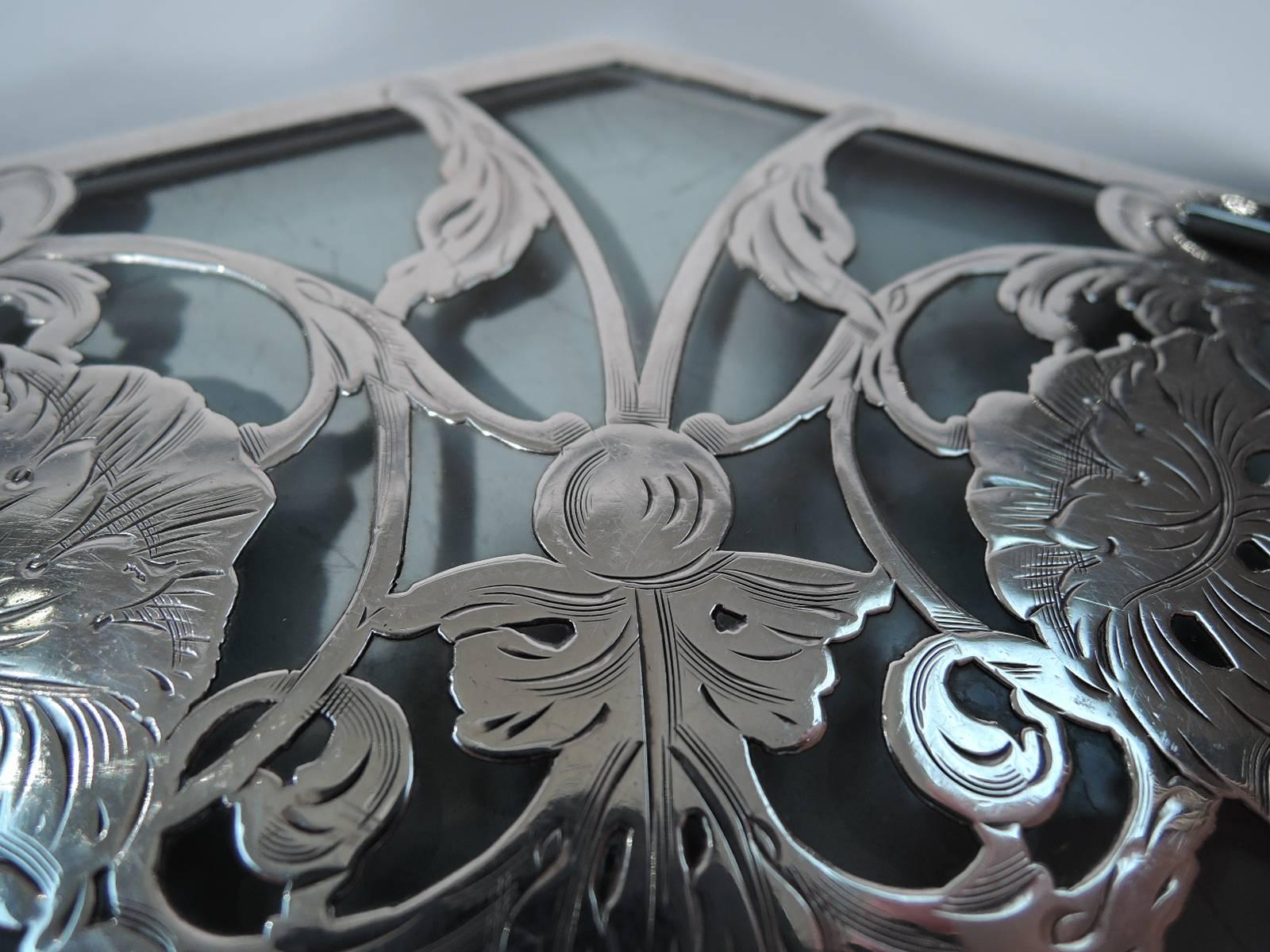 Unusual Octagonal Glass Trivet with Silver Overlay Garland In Excellent Condition In New York, NY