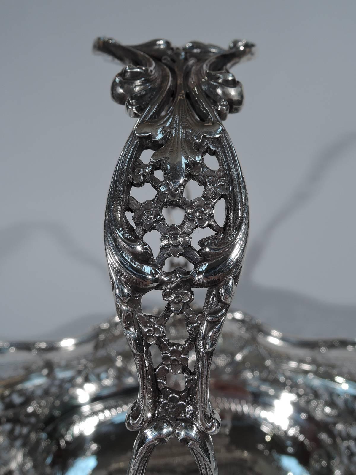 Antique American Sterling Silver Basket with Flowers and Foliage In Excellent Condition In New York, NY