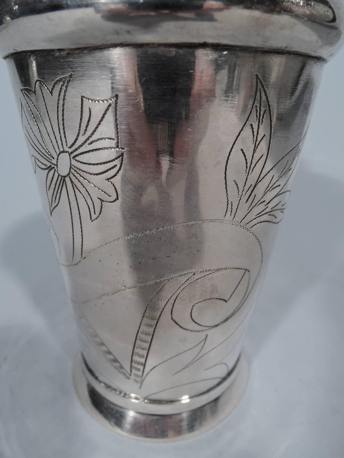 Pretty South American Silver Mug with Flower In Excellent Condition In New York, NY