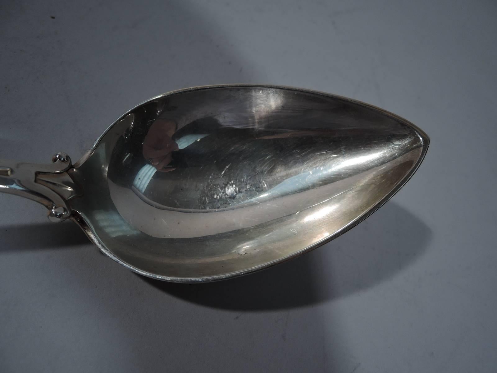 Bailey & Co. Medallion Sterling Silver Stuffing Spoon In Excellent Condition In New York, NY