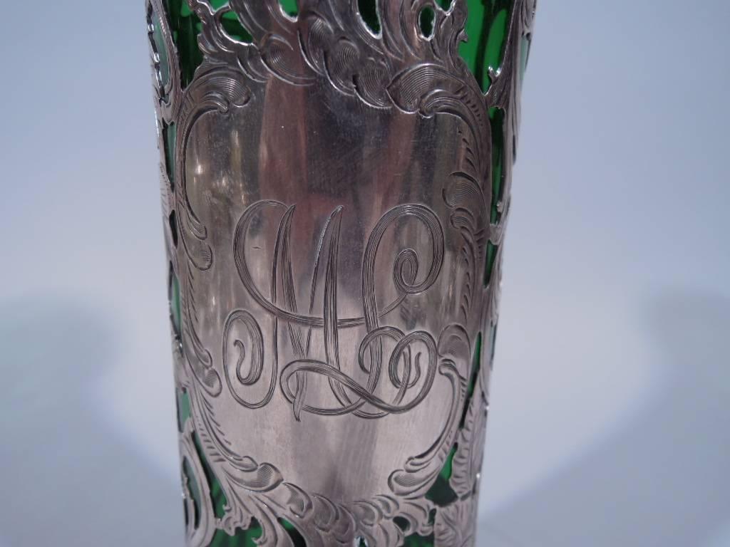 Alvin Art Nouveau Emerald Glass Vase with Floral Silver Overlay In Excellent Condition In New York, NY