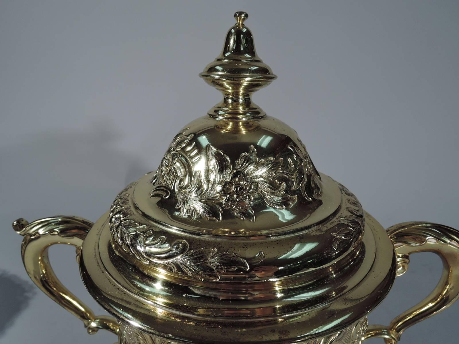 Richly Gilt English Sterling Silver Trophy Cup In Excellent Condition In New York, NY