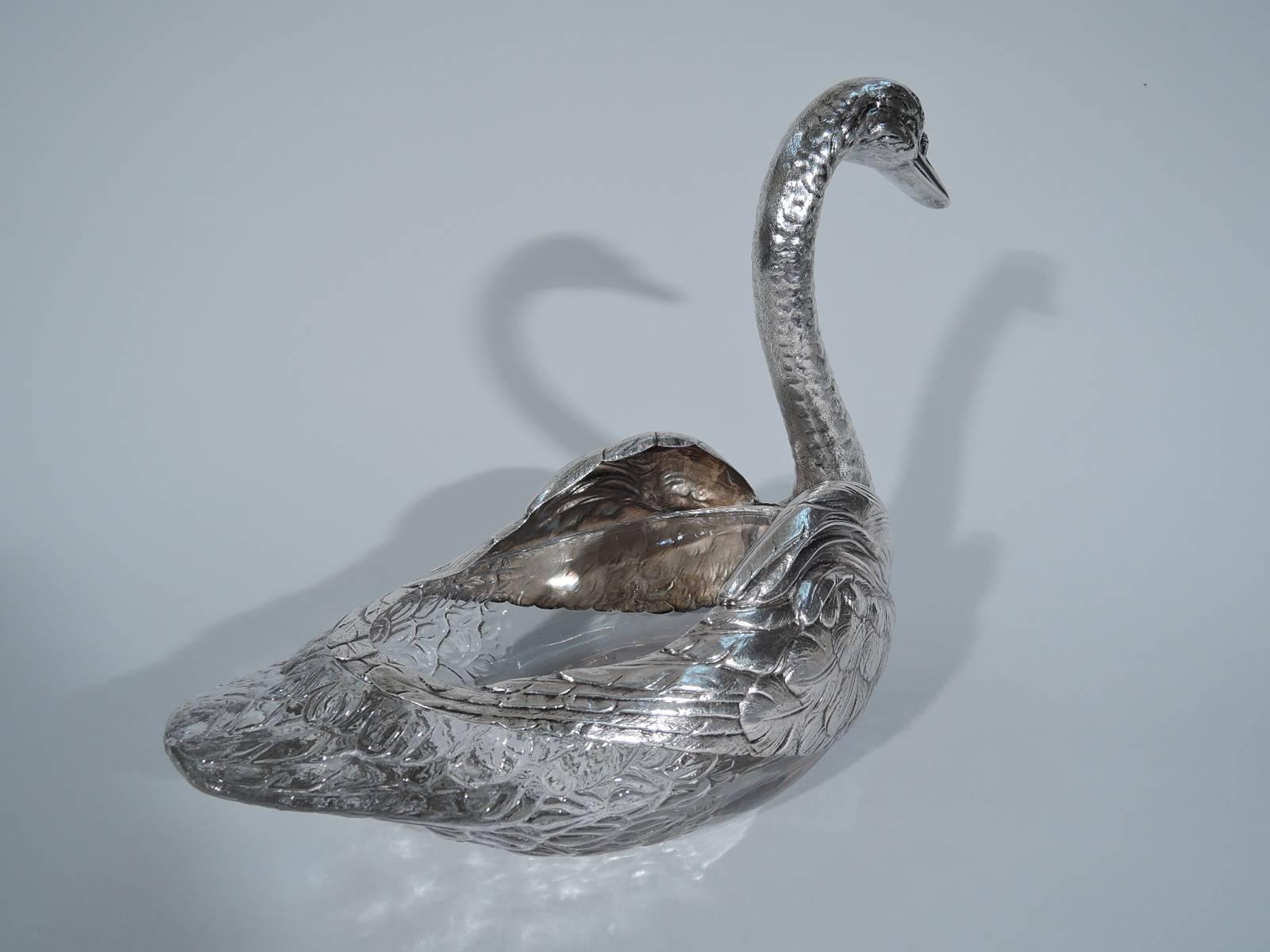 Pair of Large Antique American Sterling Silver and Cut-Glass Swans In Excellent Condition In New York, NY