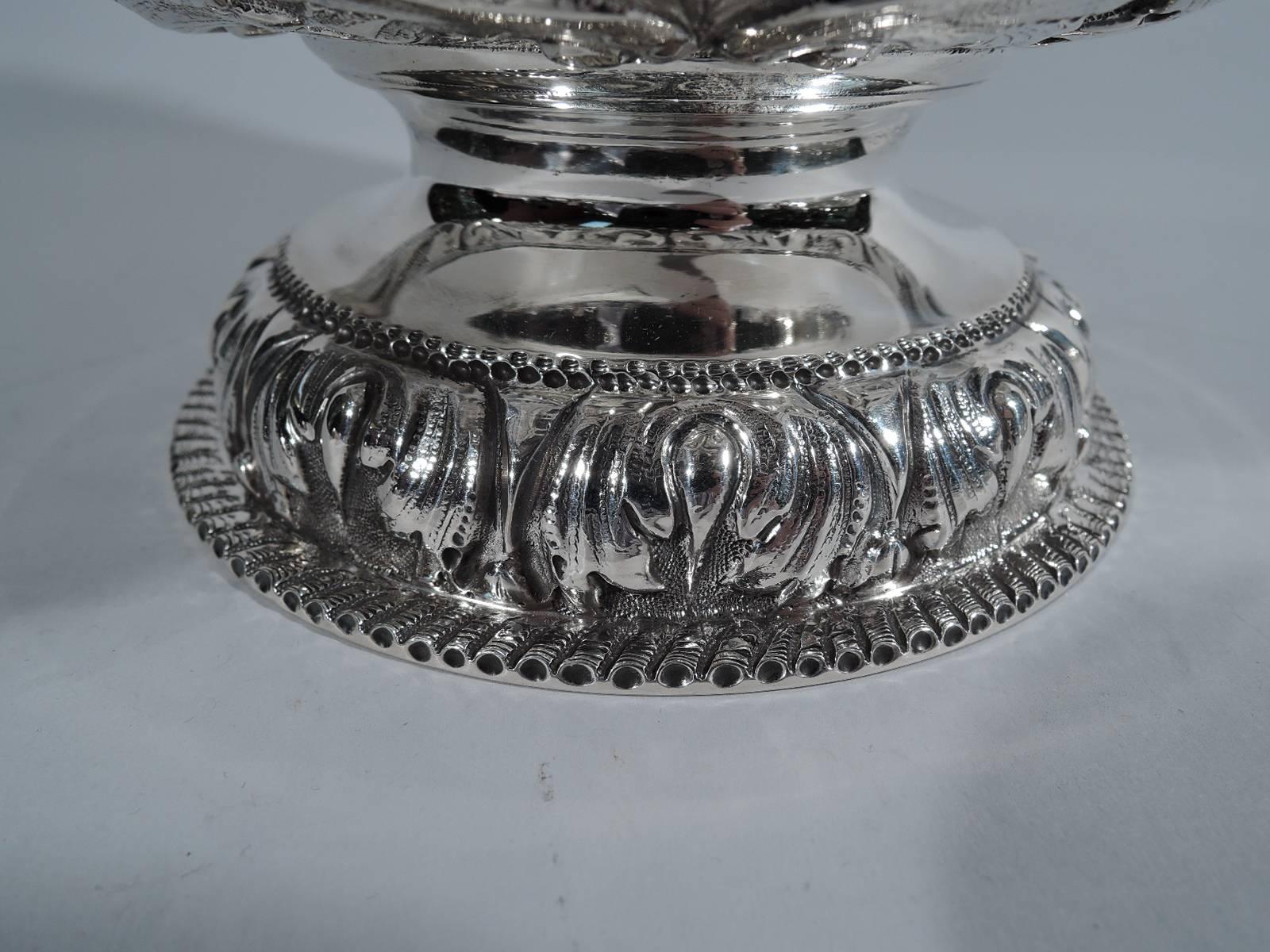 Kirk Sterling Silver Footed Bowl with Beautiful Baltimore Repousse 2